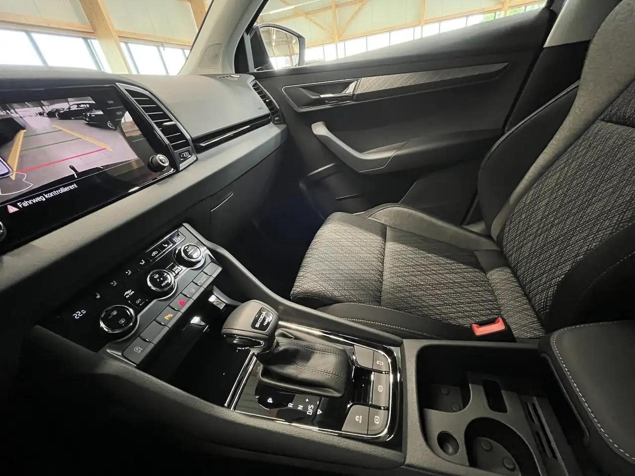 Skoda Karoq (2026) - Foto 19