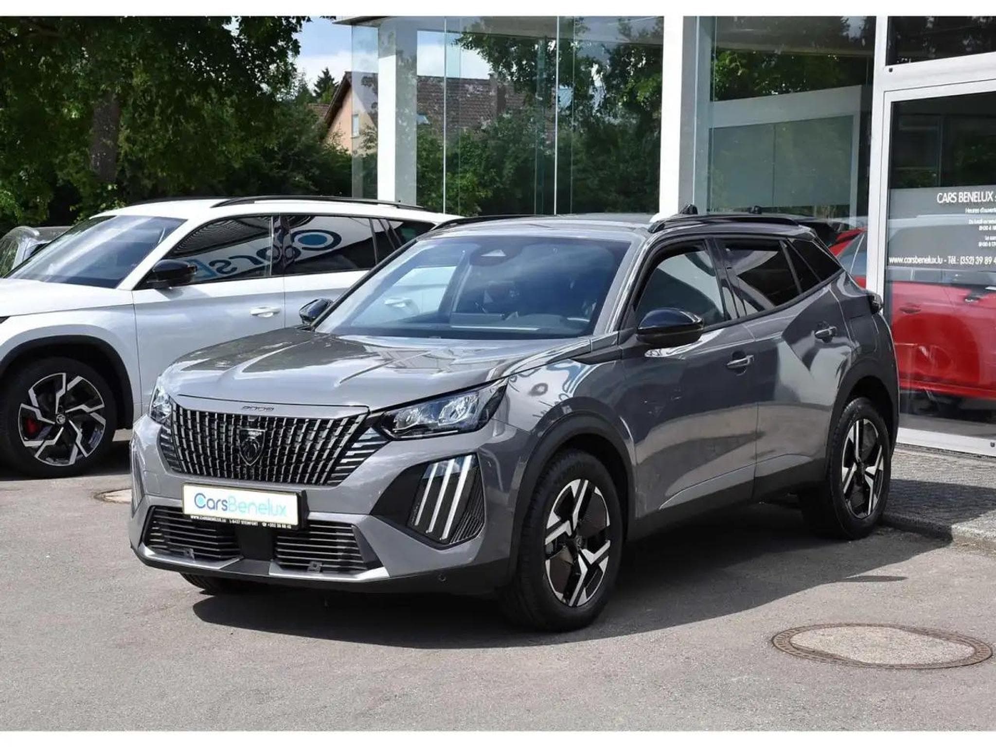 Peugeot 2008 (2025) - Photo 2