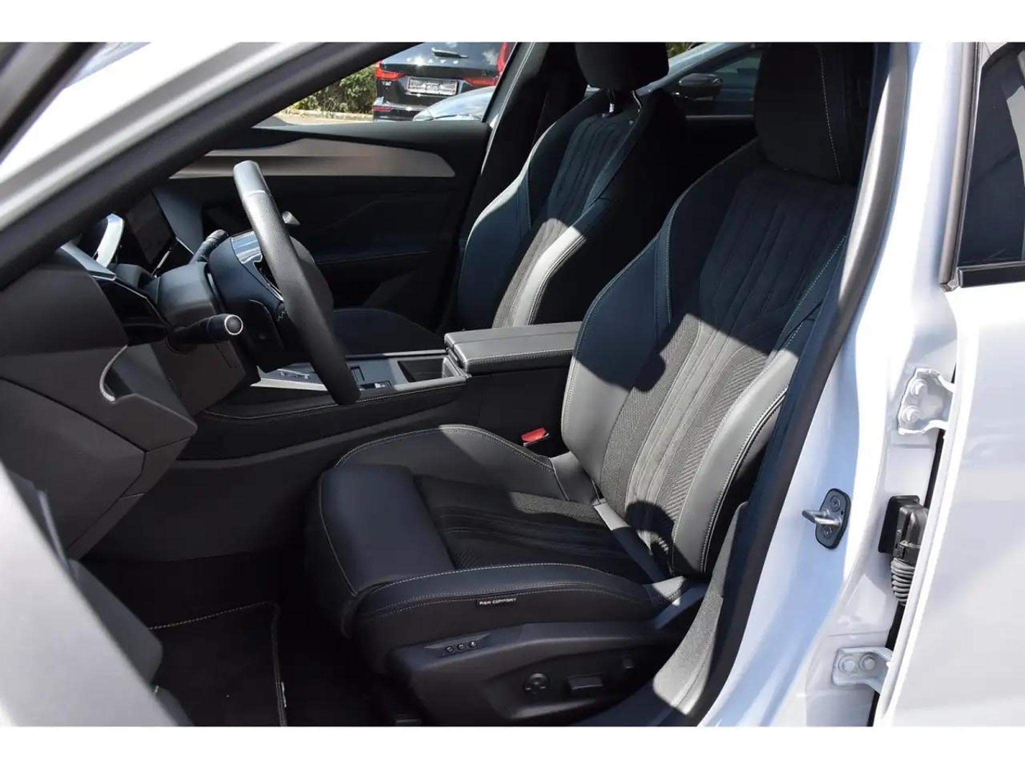 Peugeot 4008 (2025) - Foto 6