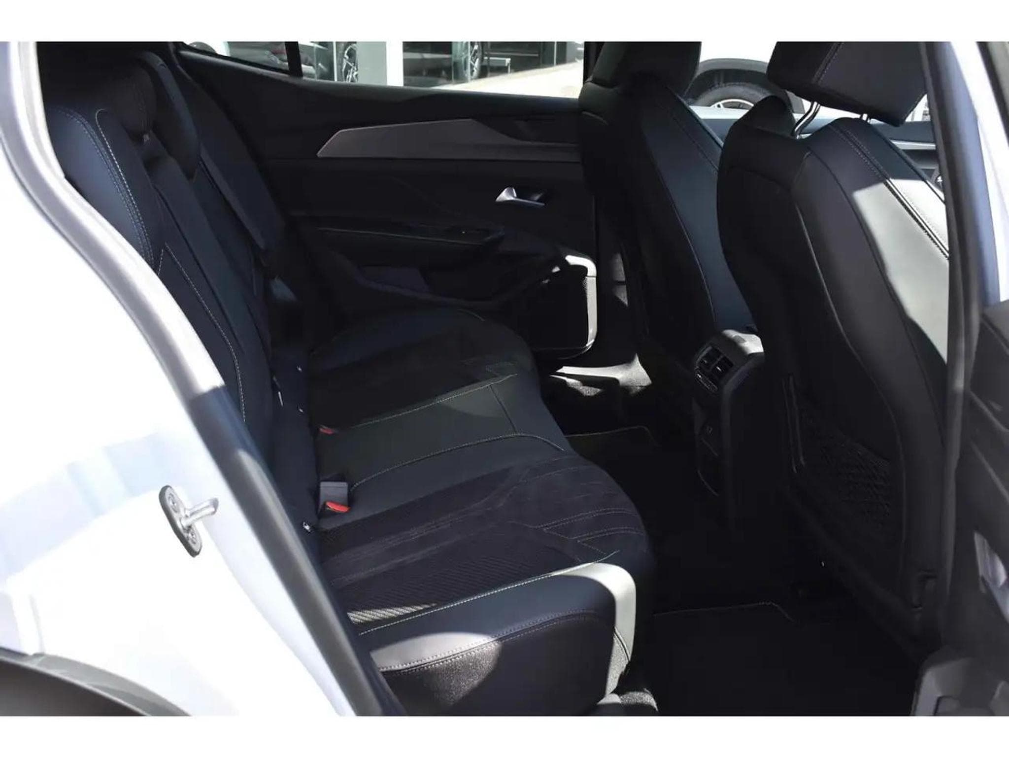 Peugeot 4008 (2025) - Foto 8