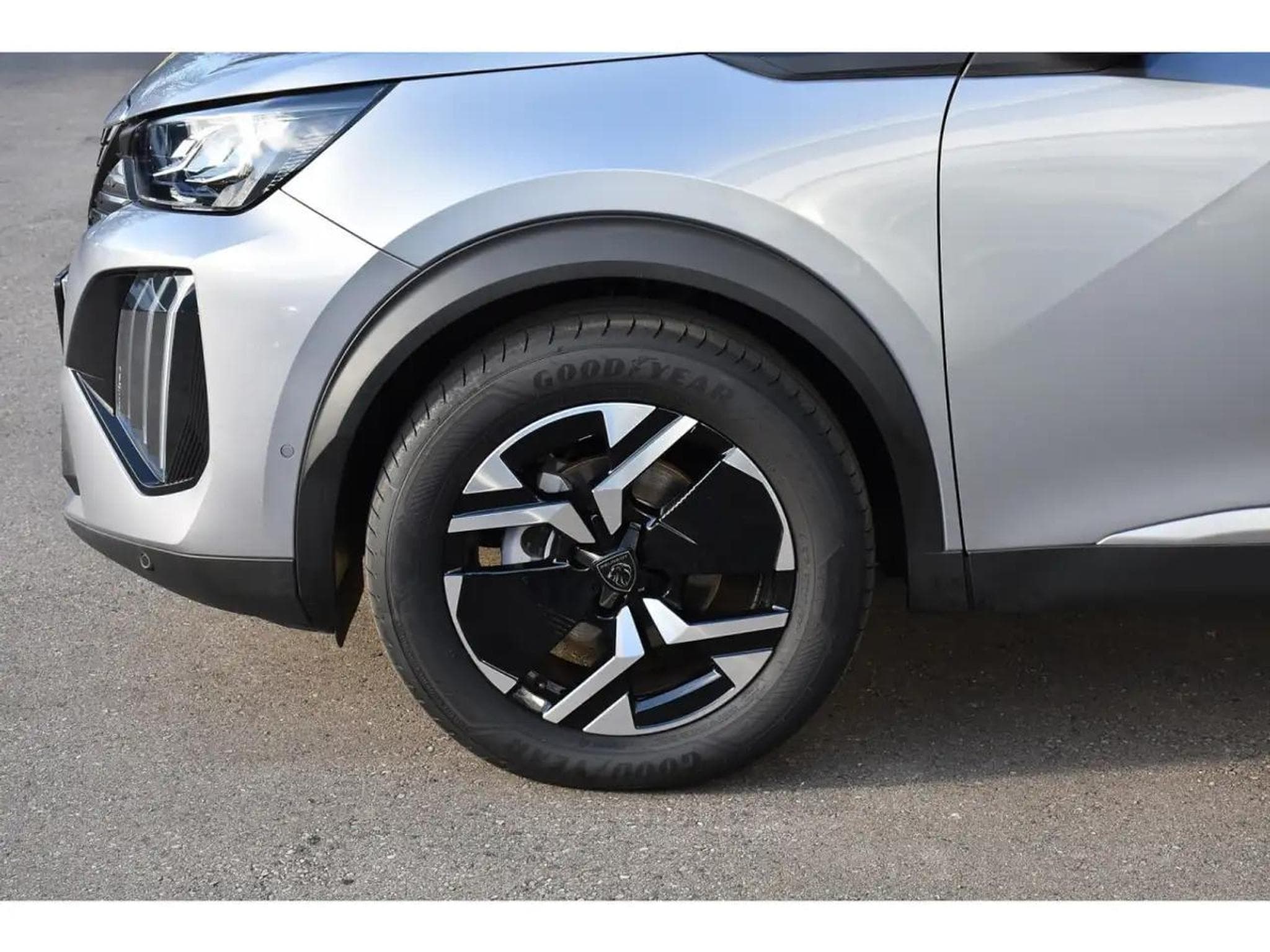 Peugeot 2008 (2025) - Foto 5
