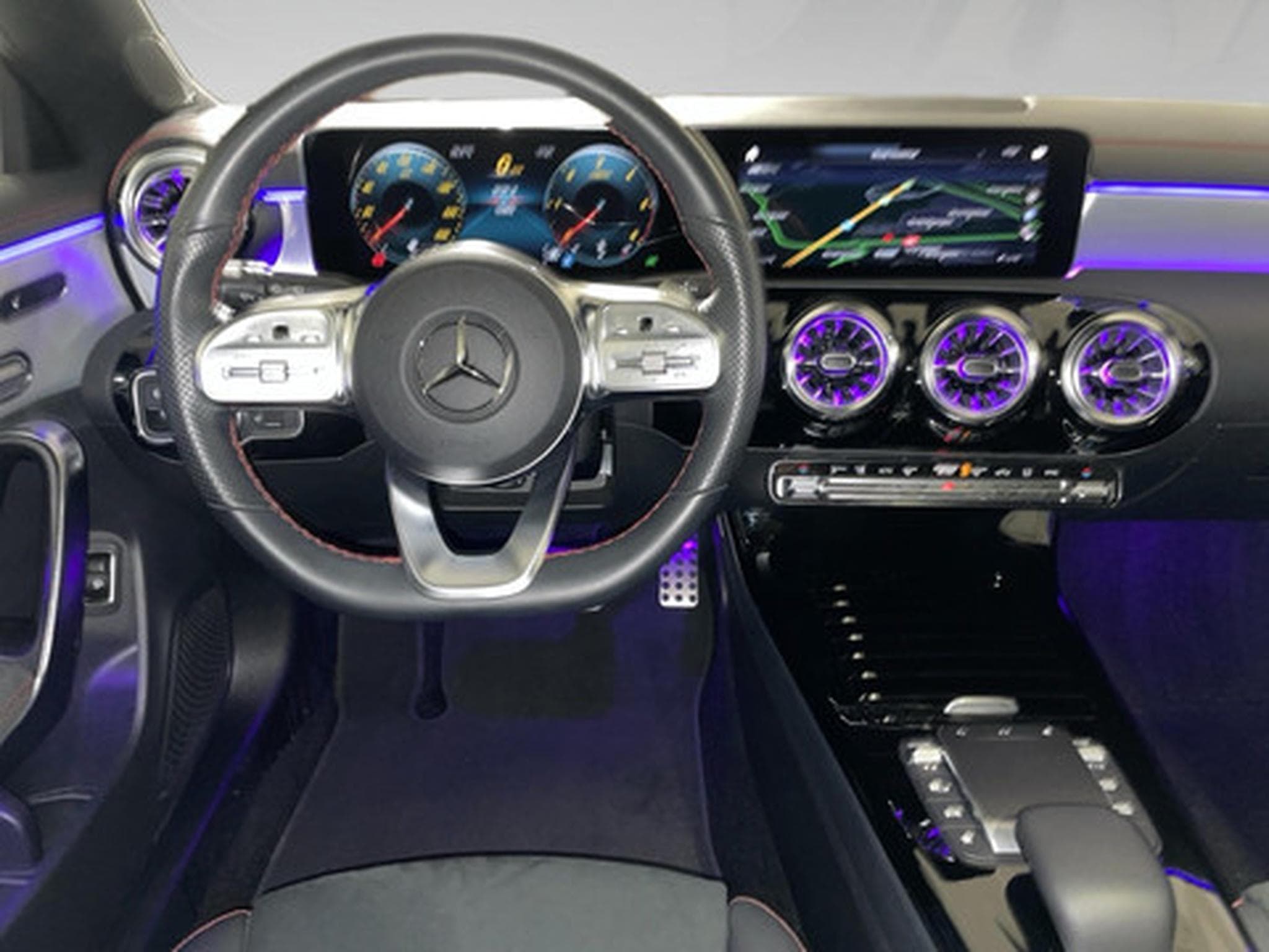 Mercedes CLA 200 2.0 CLA d (2023) - Photo 6