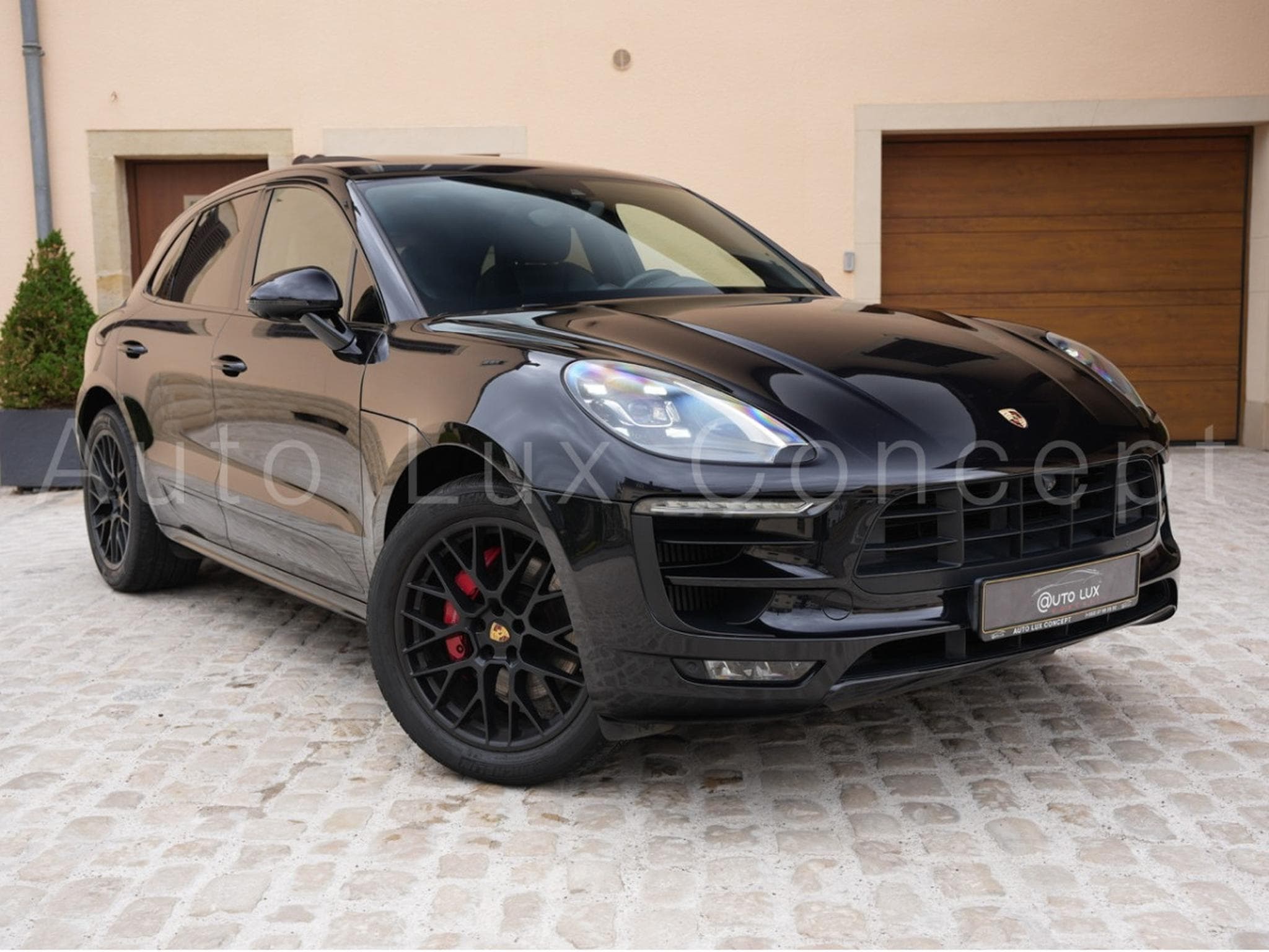 Porsche Macan GTS (2016) - Photo 2