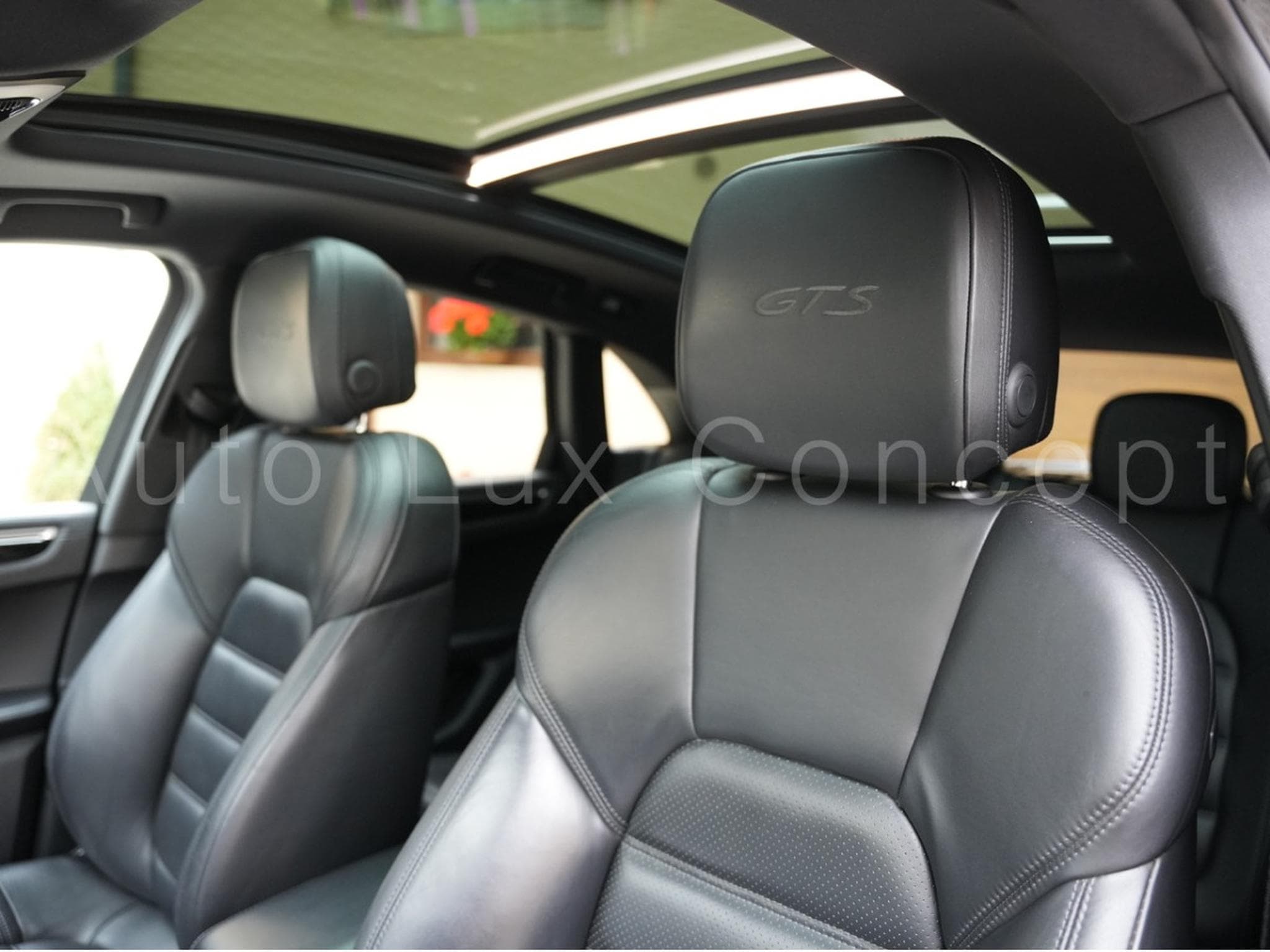 Porsche Macan GTS (2016) - Photo 8