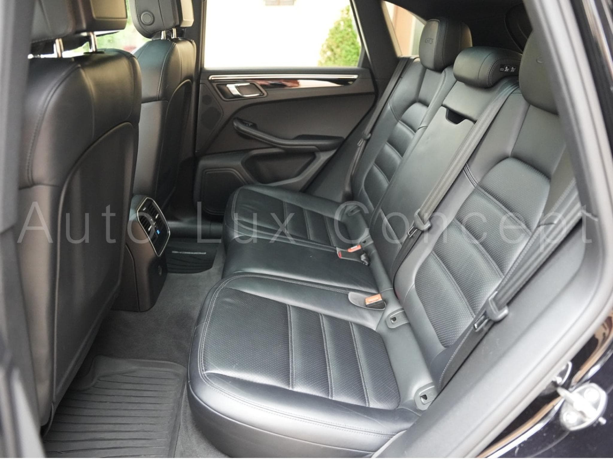 Porsche Macan GTS (2016) - Photo 9
