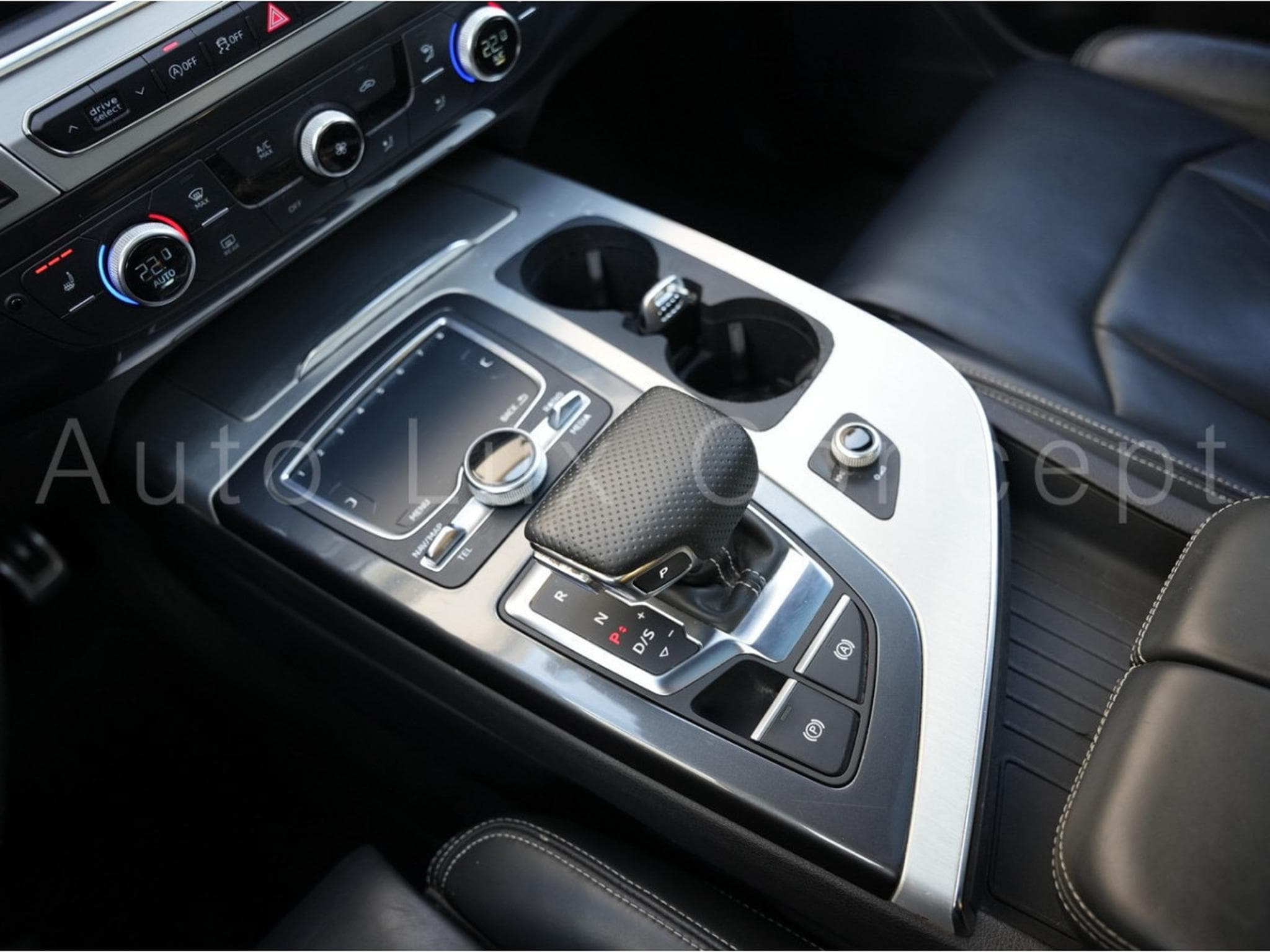 Audi Q7 3.0 TDI quattro S line (2017) - Photo 21