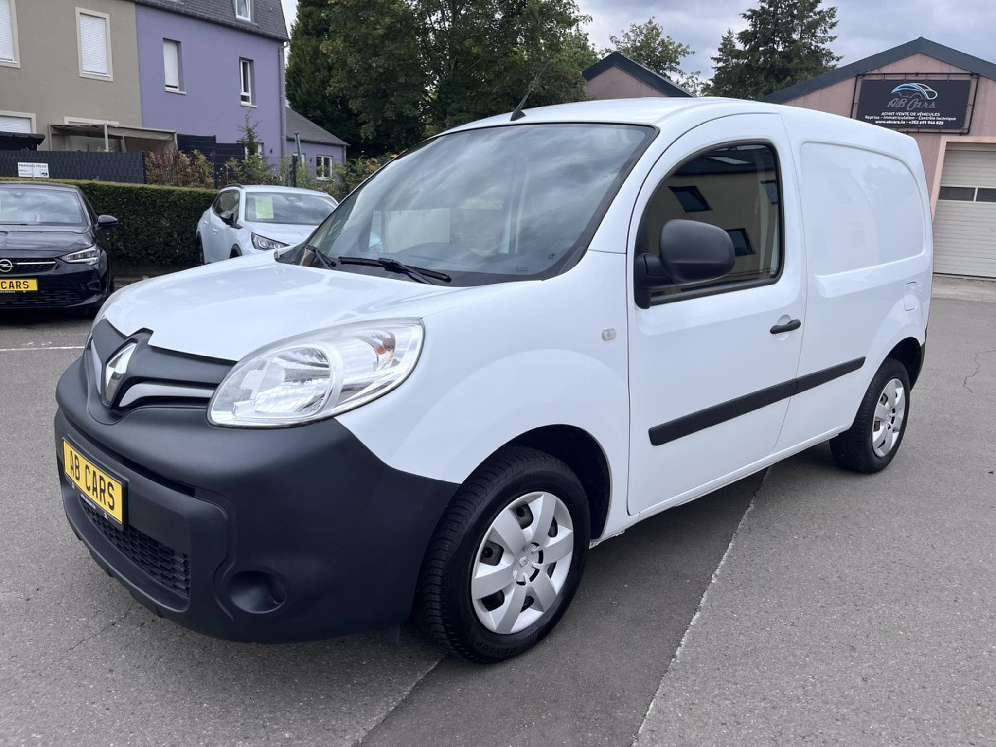 Renault Kangoo 1.5dci  Clim PDC 80cv (2021) - Photo 16