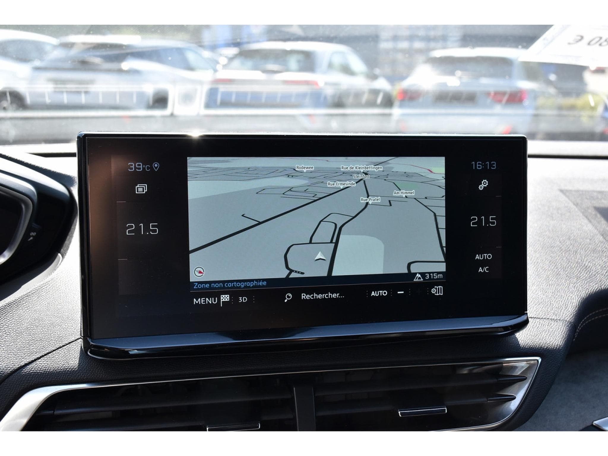 Peugeot 5008 1.2 130 GT EAT8 SG CHFF ACC LANE SIDE CAM 1° MAIN (2024) - Photo 11