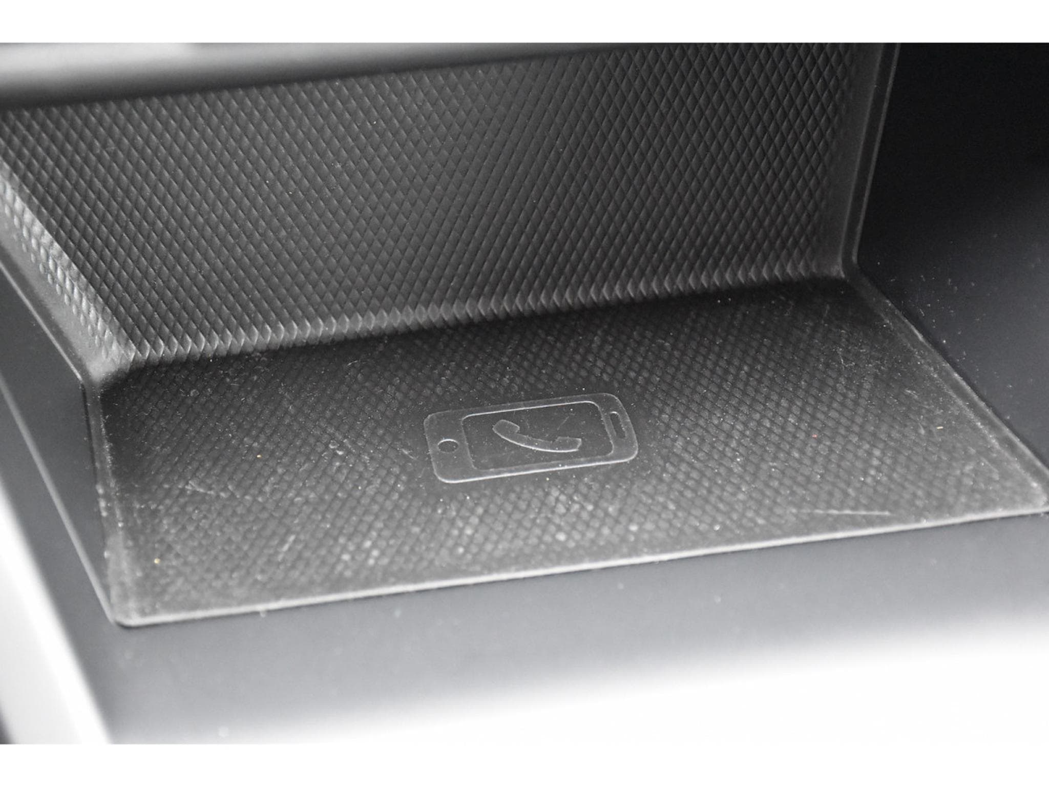 VW Golf 1.5 eTSI R-Line DSG ACC TRAVEL SIDE CAM PARK ATT RMQ 1° MAIN (2021) - Photo 18