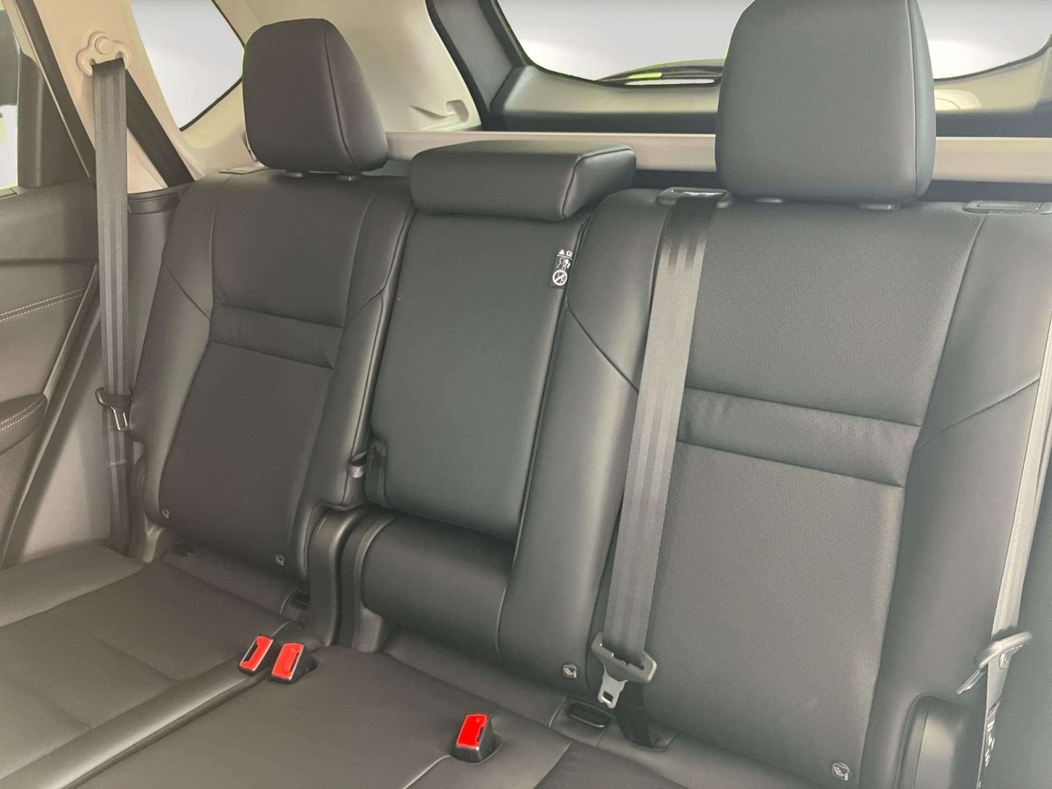 Nissan X-Trail 1.5 VC-T e-4ORCE Tekna (2025) - Photo 5