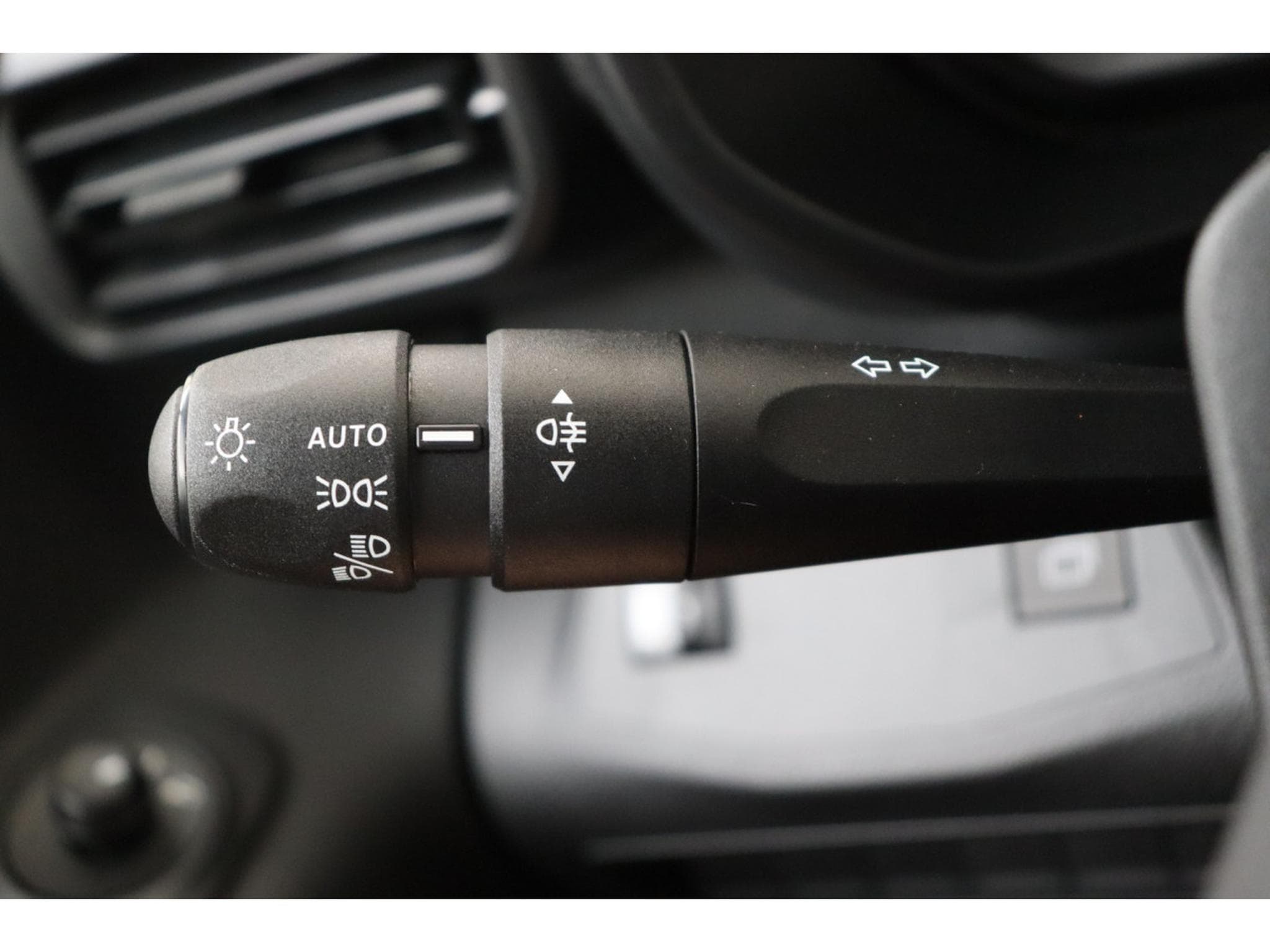 Citroën Berlingo 1.5 BlueHDI 100 L1H1 (2026) - Photo 17