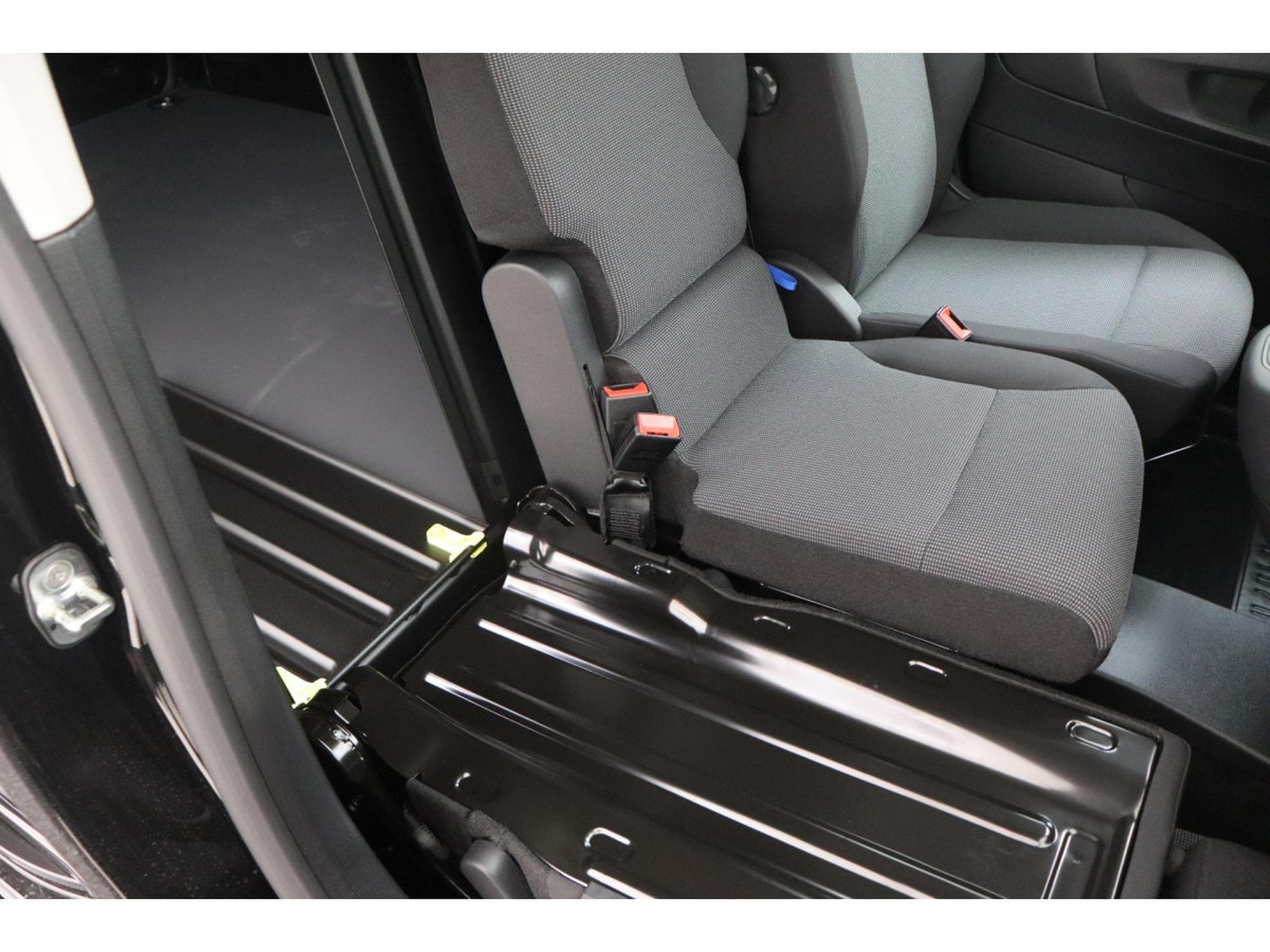 Citroën Berlingo 1.5 BlueHDI 100 L1H1 (2026) - Photo 22