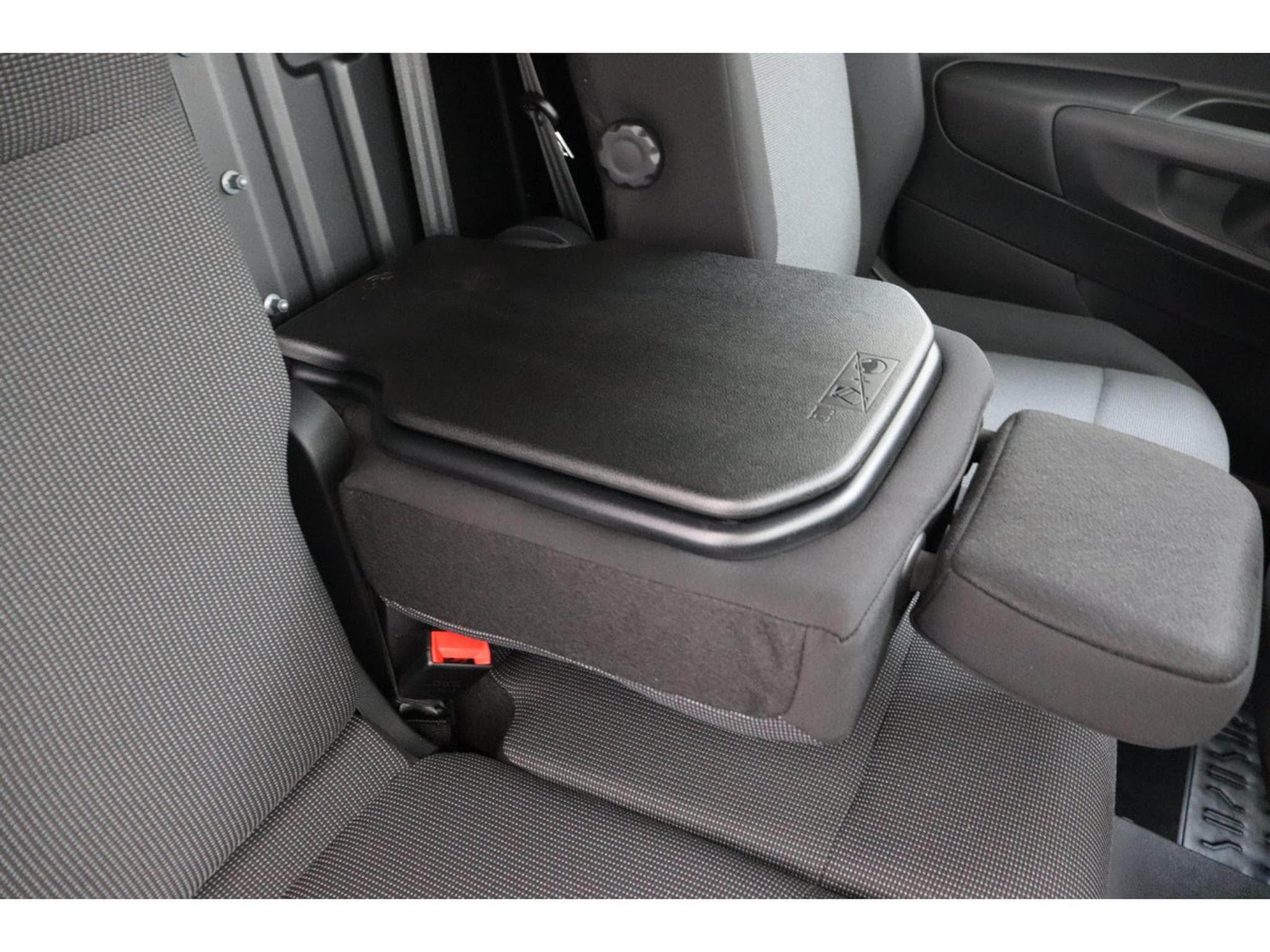 Citroën Berlingo 1.5 BlueHDI 100 L1H1 (2026) - Photo 23