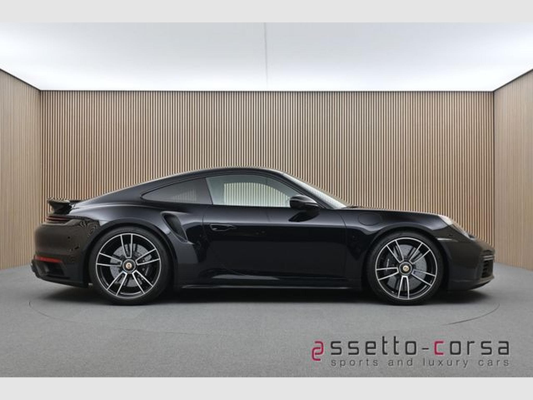 Porsche 911 911 (992.1) Turbo S*PCCB*PASM*Lift*Matrix*1.Hand (2021) - Photo 5
