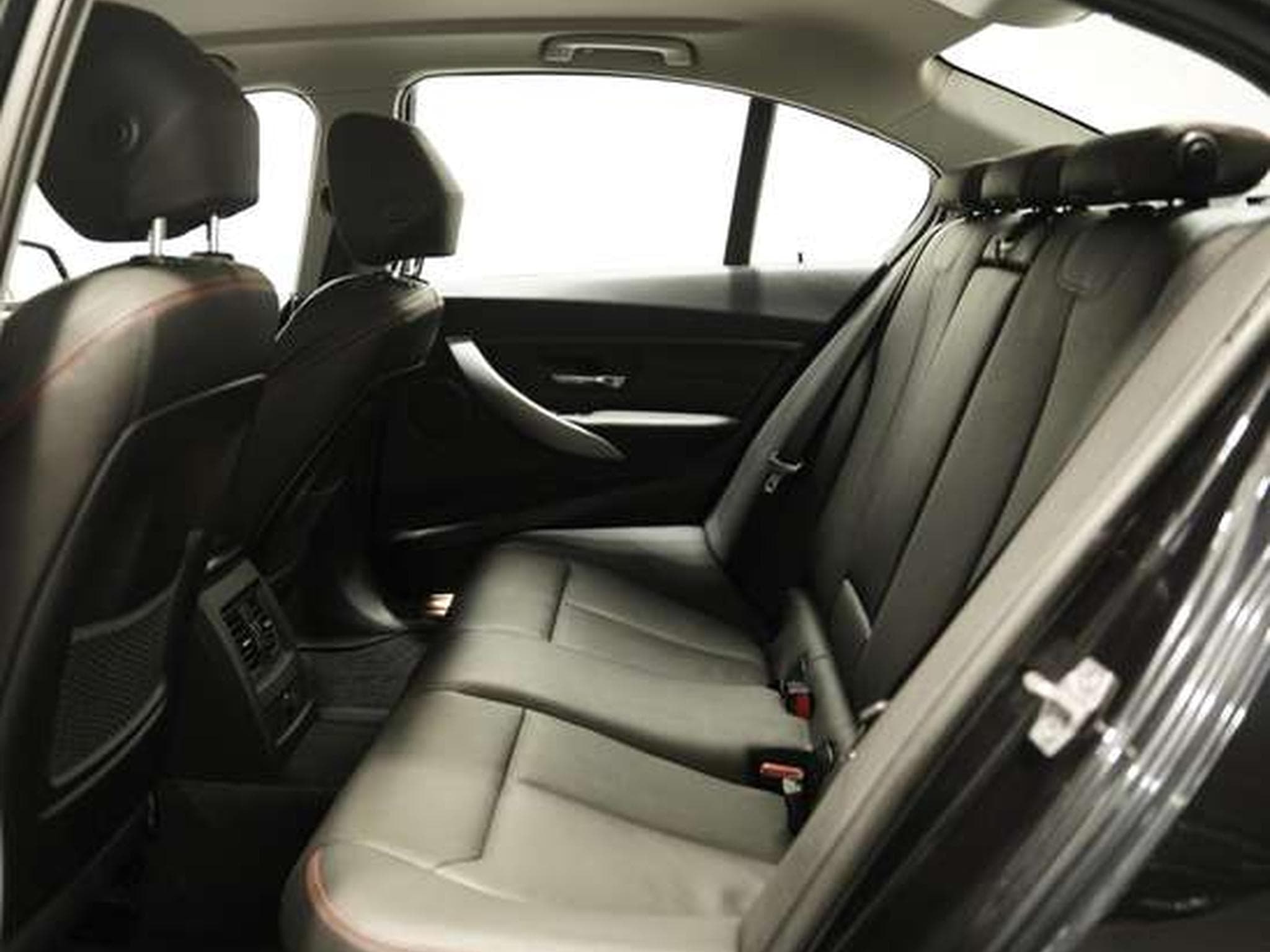 BMW 318 d Sport Line 3.H *Leder *Bi-Xenon *Shadow-L (2014) - Photo 9
