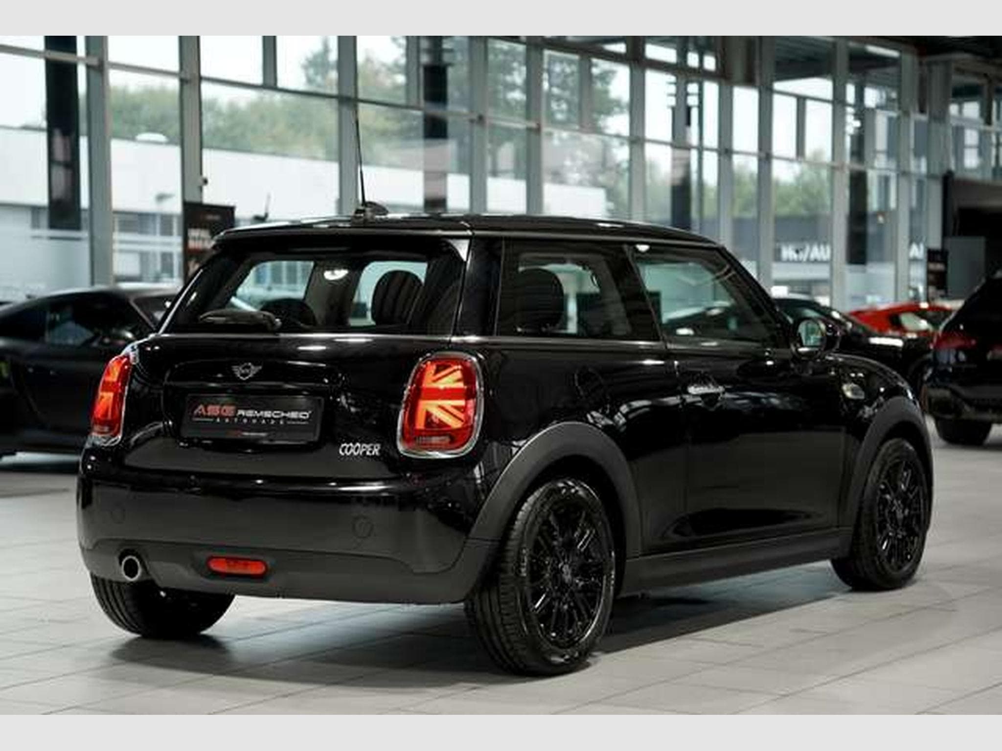 MINI Clubman 1.5 *Schaltgetr. *Chili *Tempomat (2019) - Photo 7