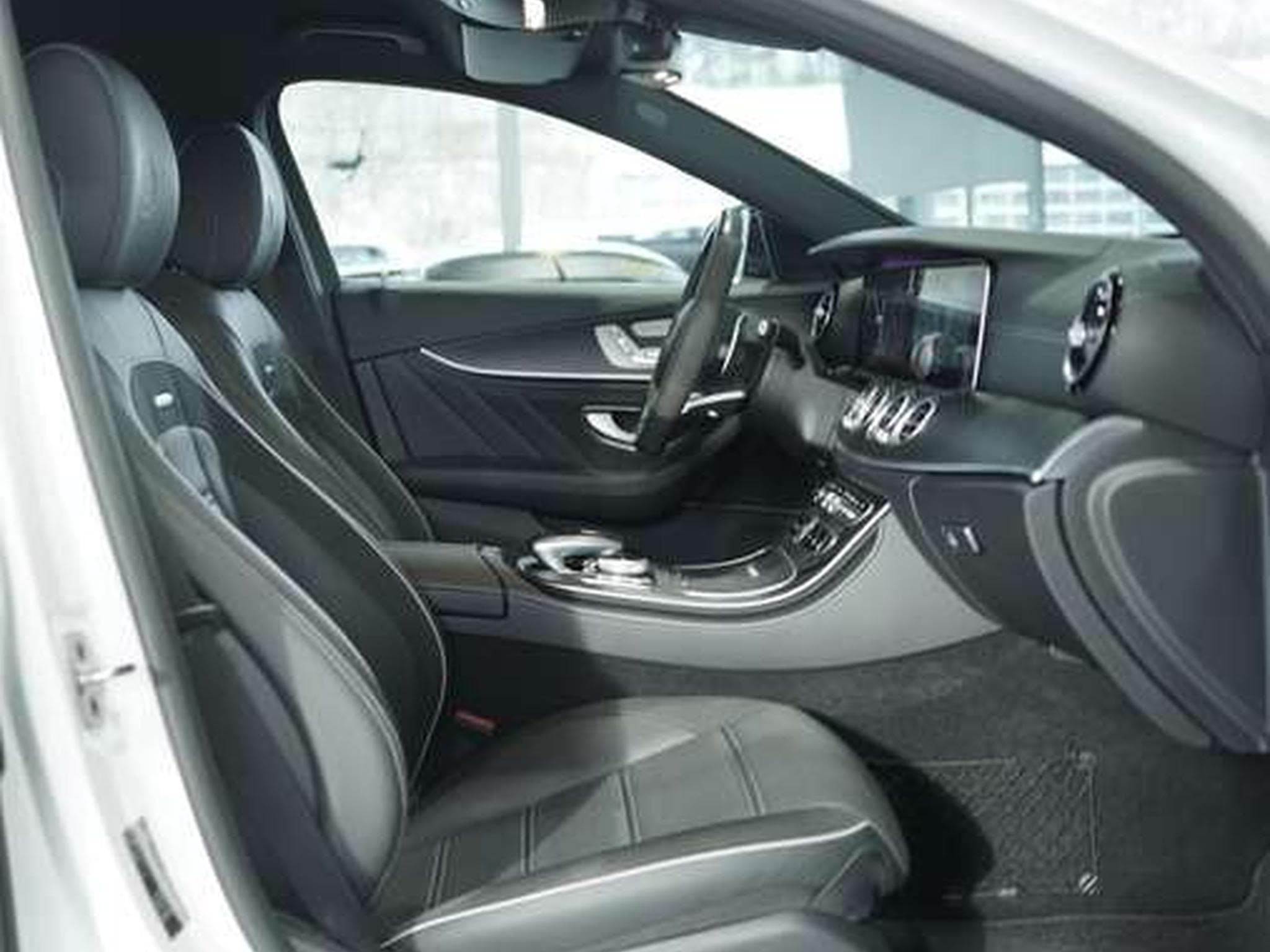 Mercedes E 63 AMG S T 4M *20 *H-UP*Perf-AGA*Night*Memory (2019) - Photo 17