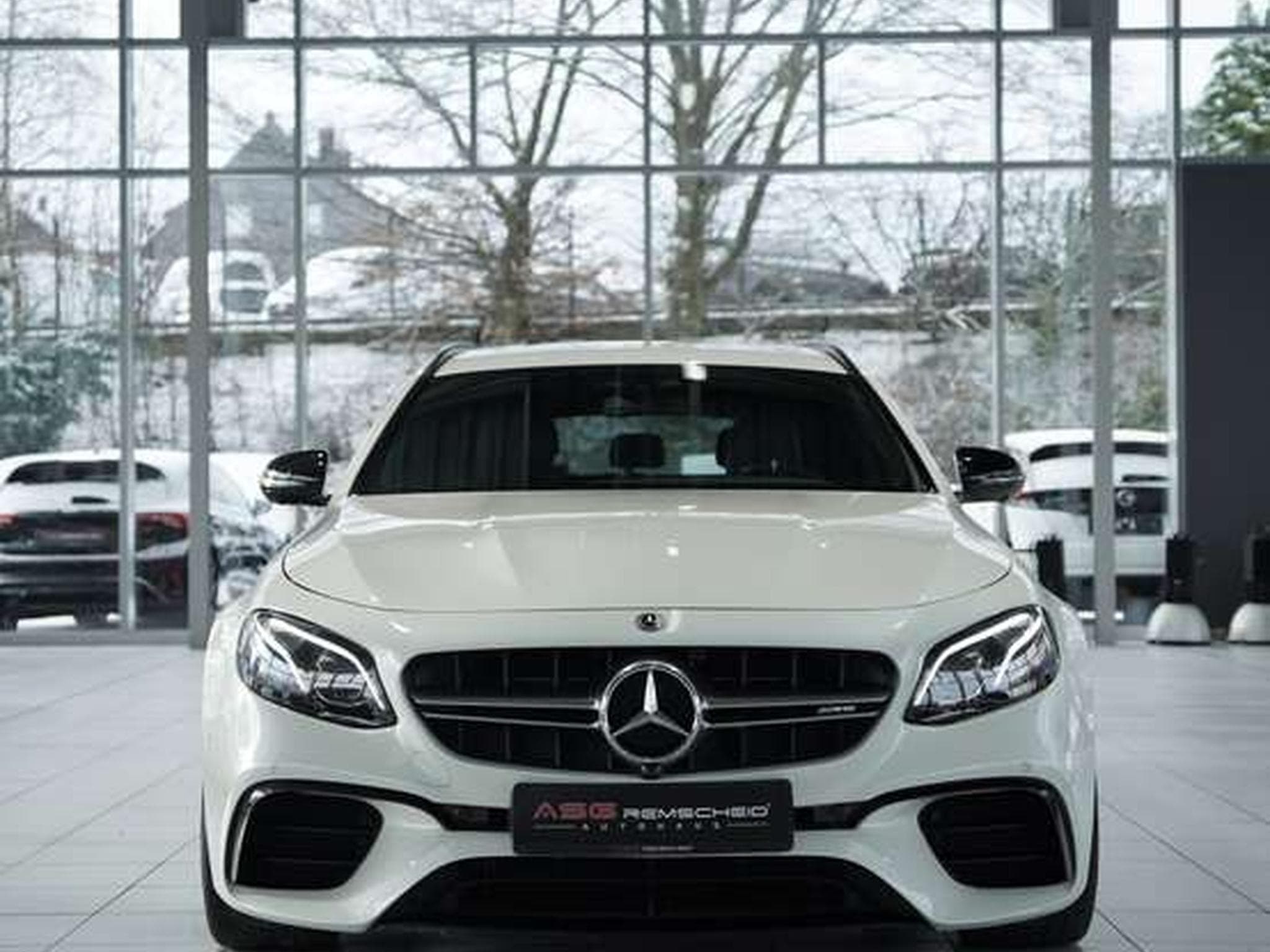 Mercedes E 63 AMG S T 4M *20 *H-UP*Perf-AGA*Night*Memory (2019) - Photo 4