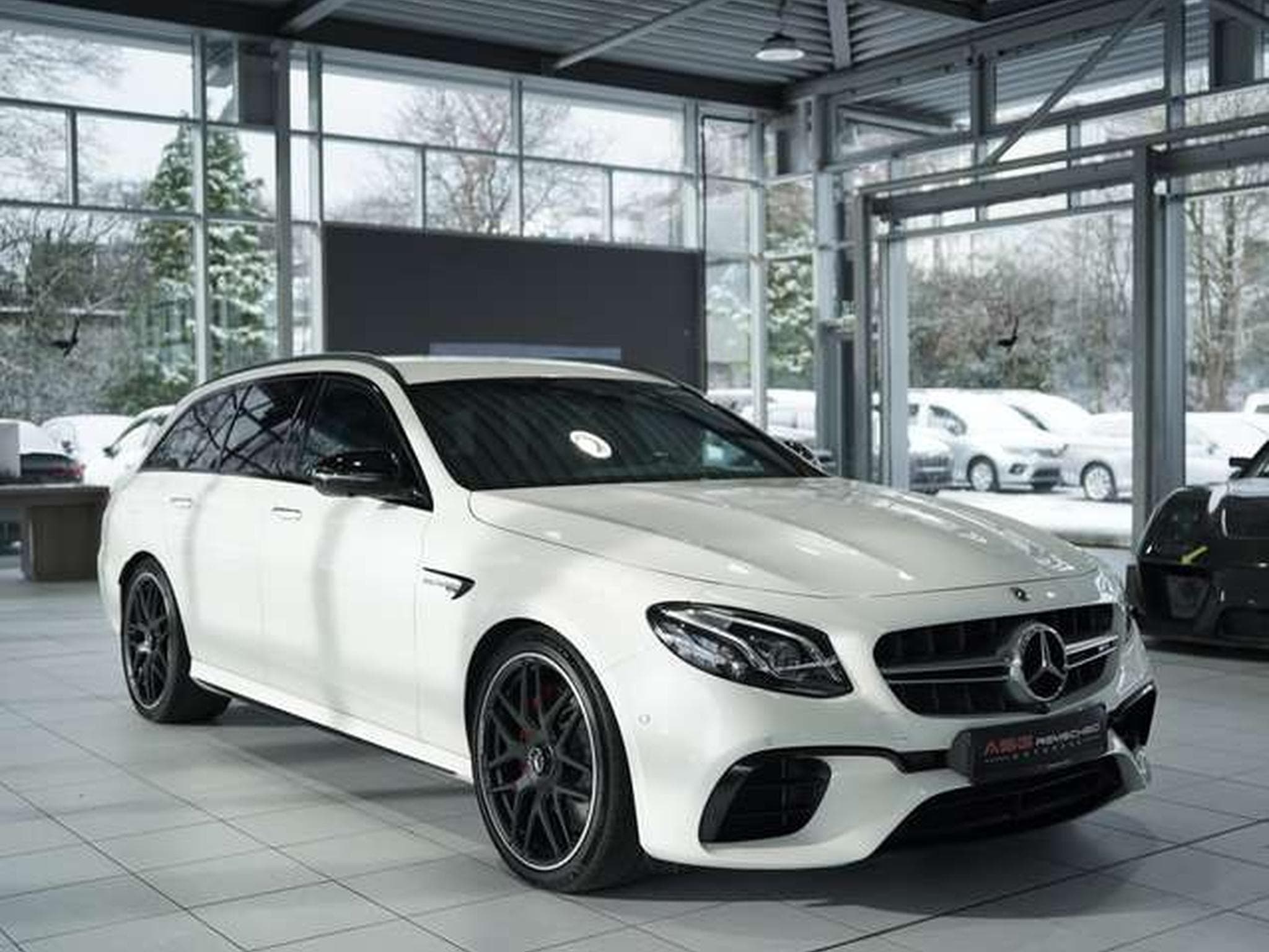 Mercedes E 63 AMG S T 4M *20 *H-UP*Perf-AGA*Night*Memory (2019) - Photo 6