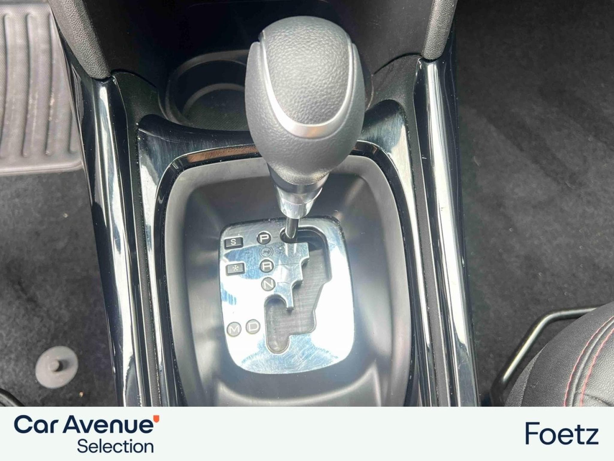 PEUGEOT 2008 1.5 BlueHDi 120ch E6.c Allure S&S EAT6 (2019) - Photo 10