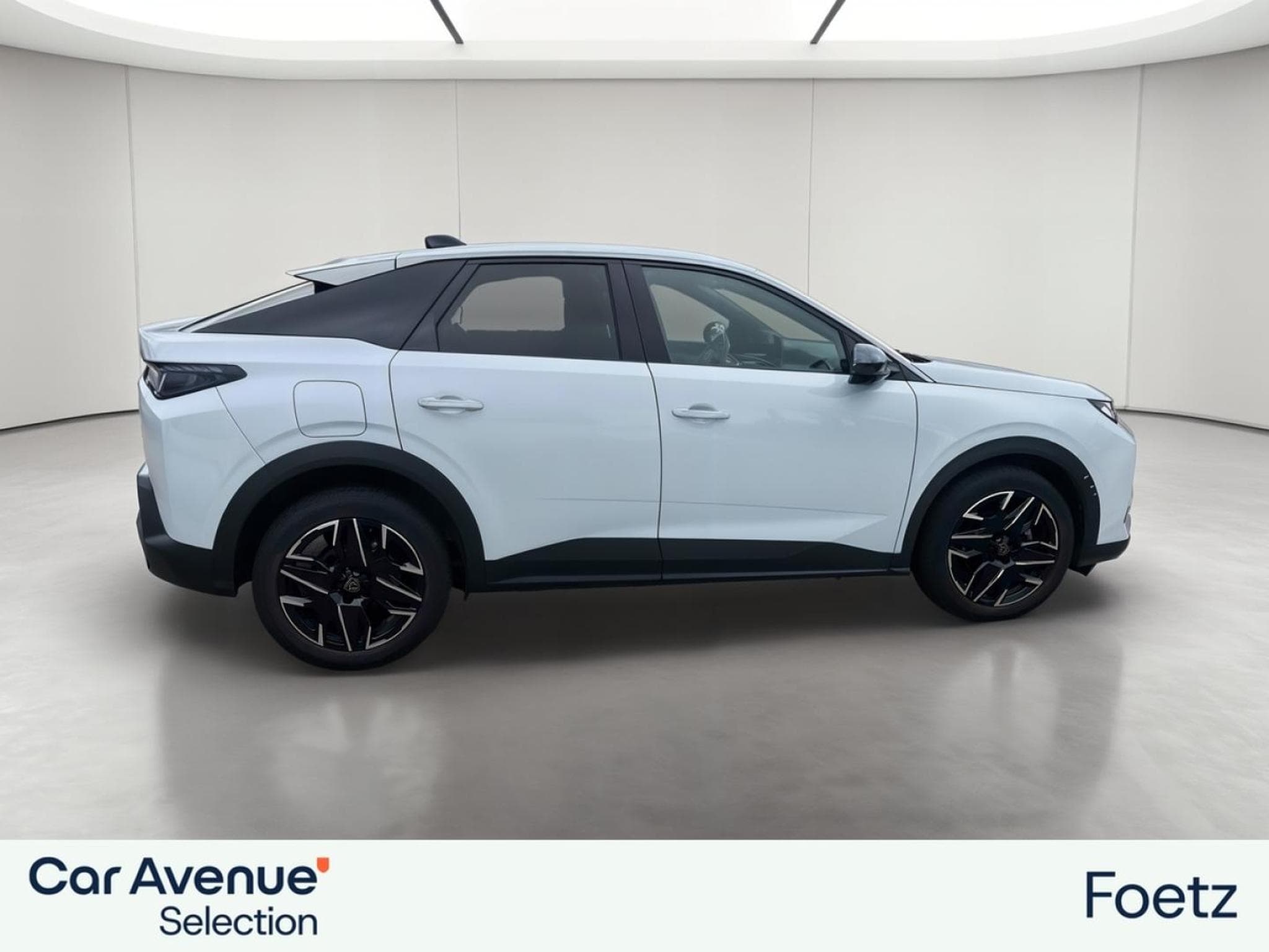 PEUGEOT 3008 1.2 Hybrid 136ch Allure e-DCS6 (2024) - Photo 5
