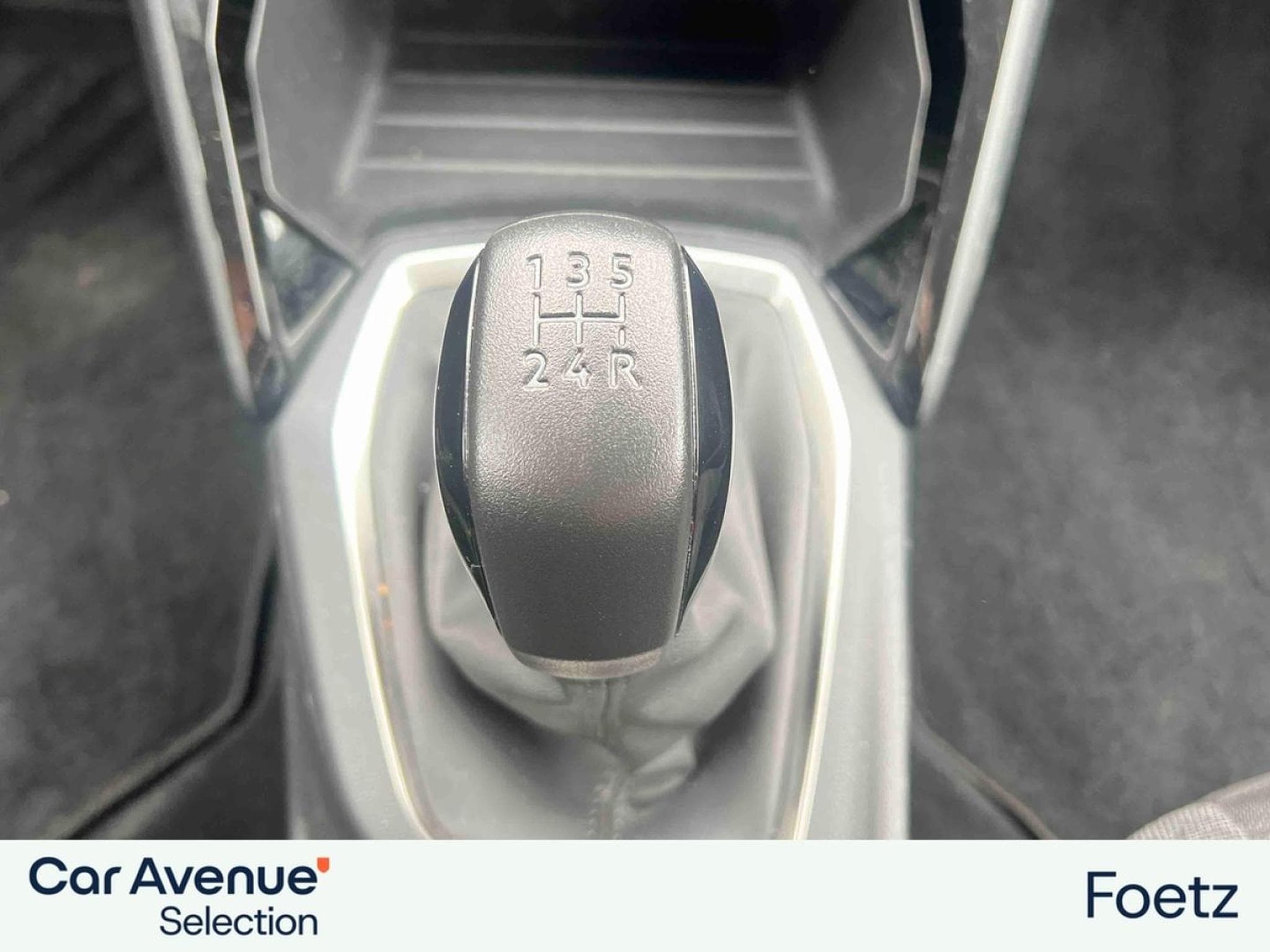 PEUGEOT 208 1.2 PureTech 75ch S&S Active (2024) - Photo 10