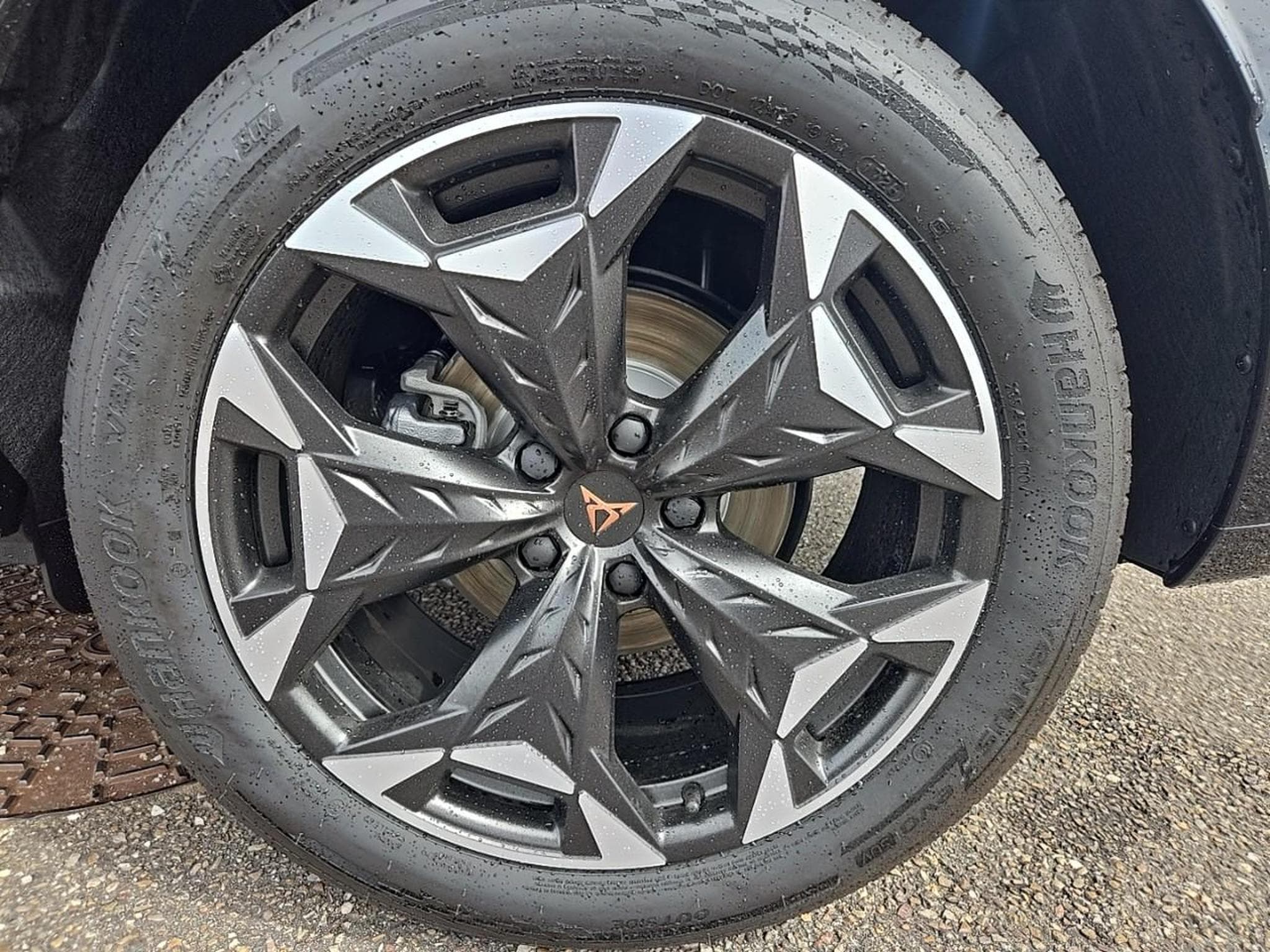 Cupra TERRAMAR 1.5 ETSI HYBRID 150 V DSG7 (2026) - Photo 9