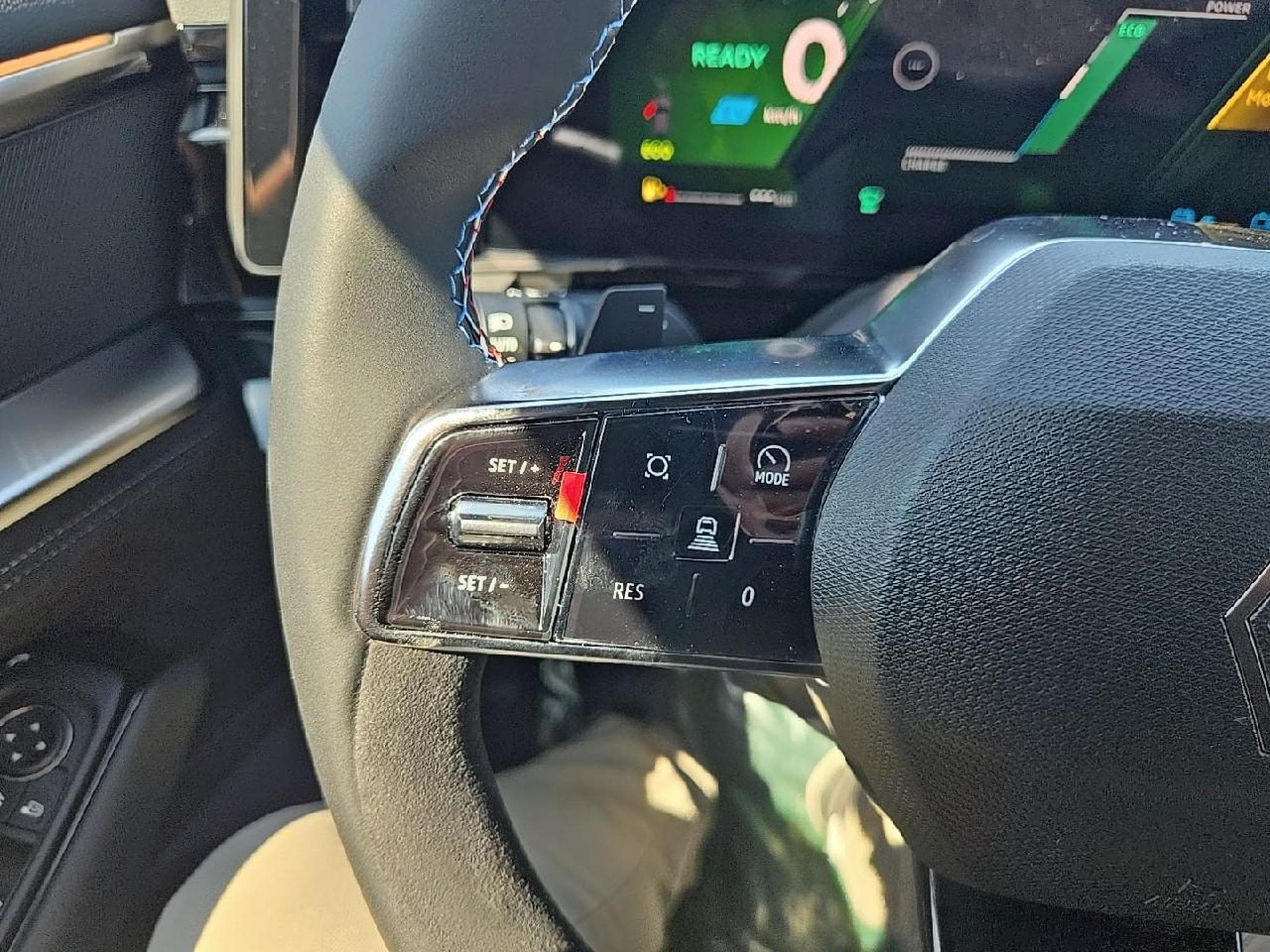 Renault AUSTRAL 1.2 E-TECH FULL HYBRID 200 ESPRIT ALPINE (2026) - Photo 18
