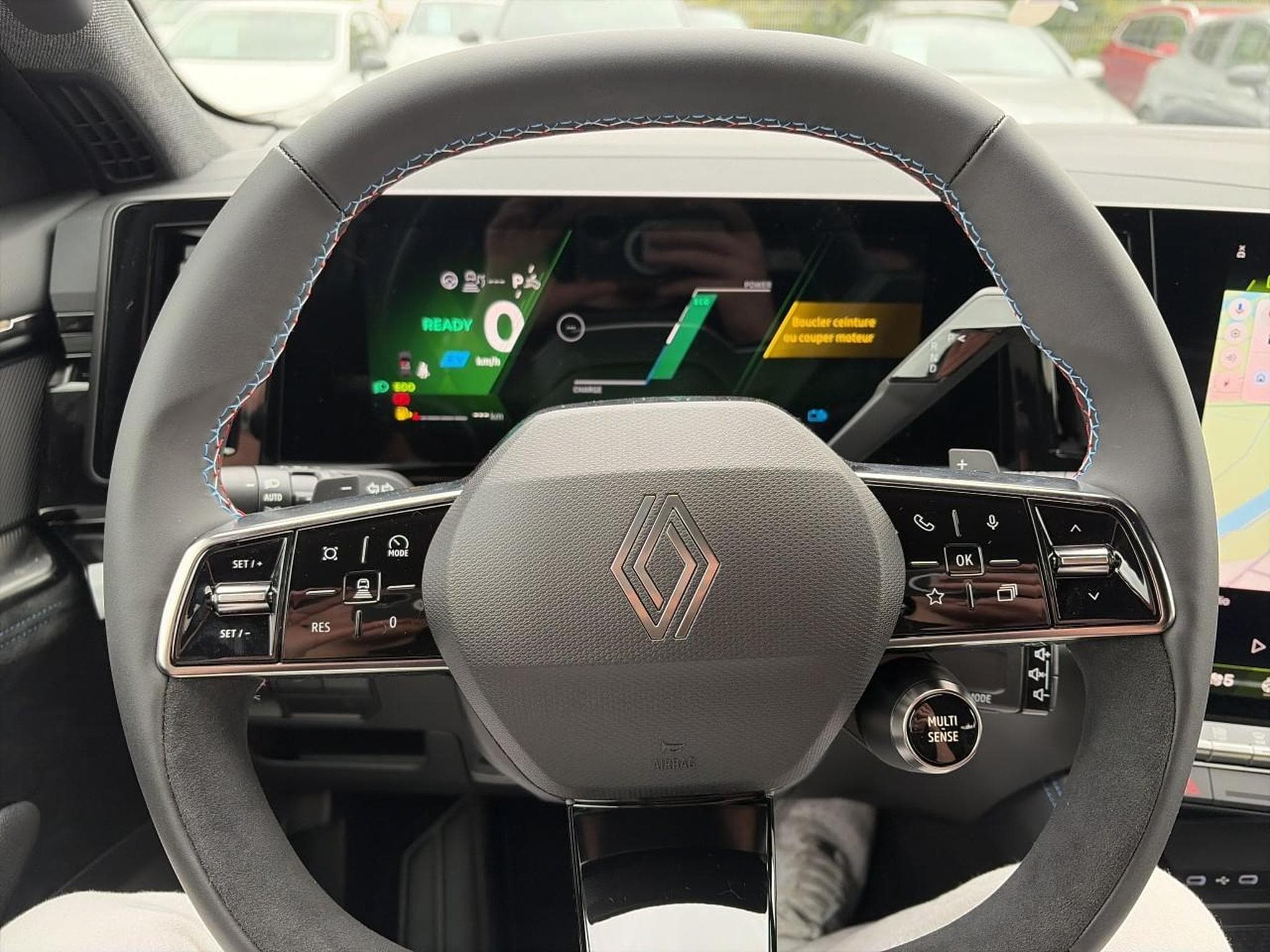 Renault AUSTRAL 1.2 E-TECH FULL HYBRID 200 ESPRIT ALPINE (2026) - Photo 13