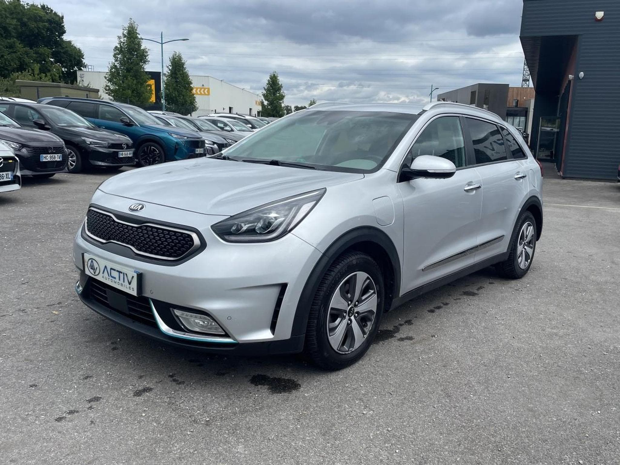 Kia NIRO 1.6 GDI 105 ISG + PLUG-IN 60.5 PREMIUM DCT6 (2018) - Photo 1