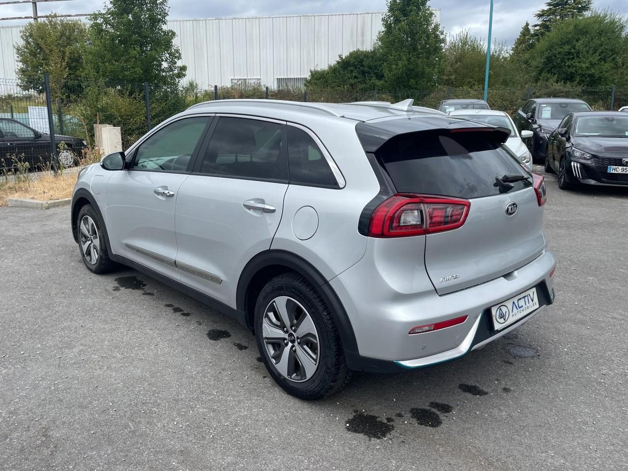 Kia NIRO 1.6 GDI 105 ISG + PLUG-IN 60.5 PREMIUM DCT6 (2018) - Photo 7
