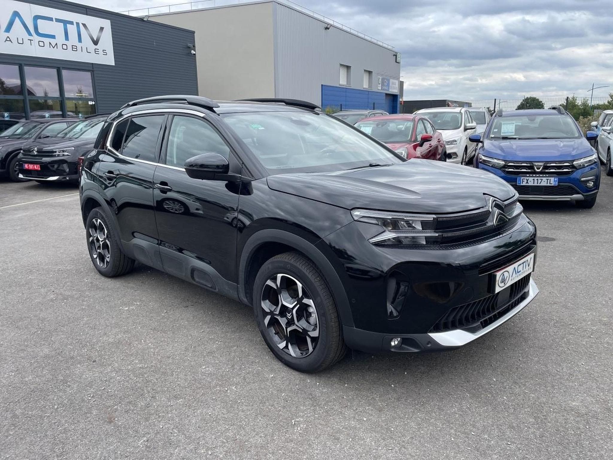 Citroen C5 AIRCROSS 1.2 HYBRIDE 145 MAX BOITE AUTOMATIQUE (2025) - Photo 3