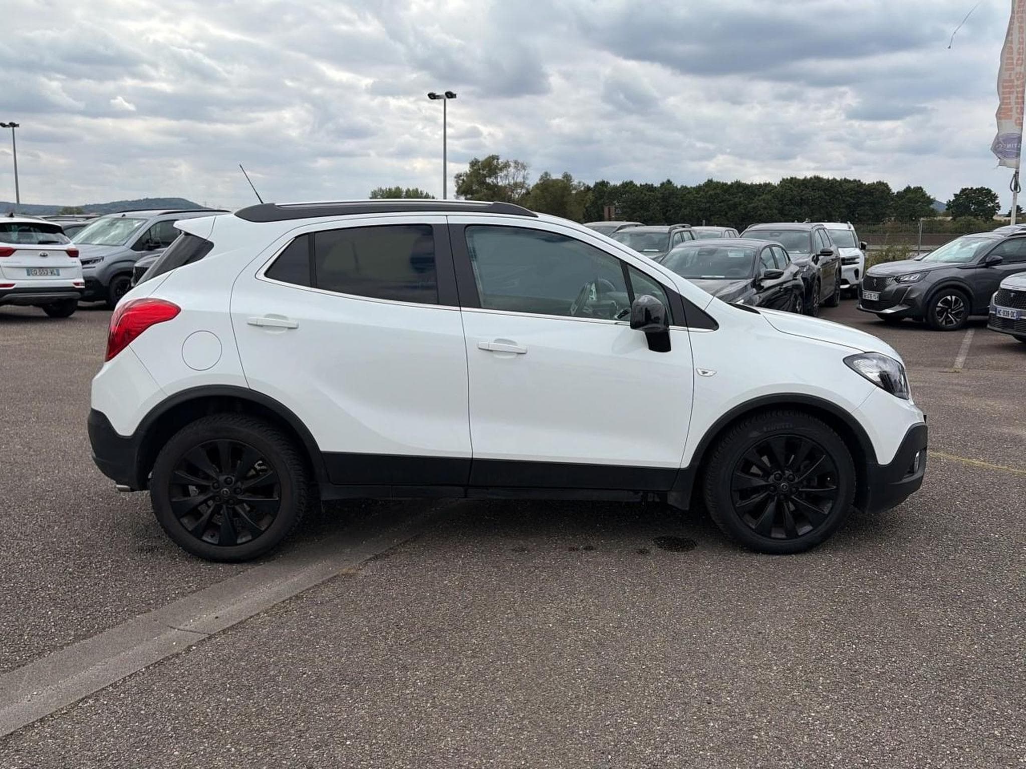 Opel MOKKA 1.4 TURBO 140CH COLOR EDITION START&STOP 4X2 (2016) - Photo 4