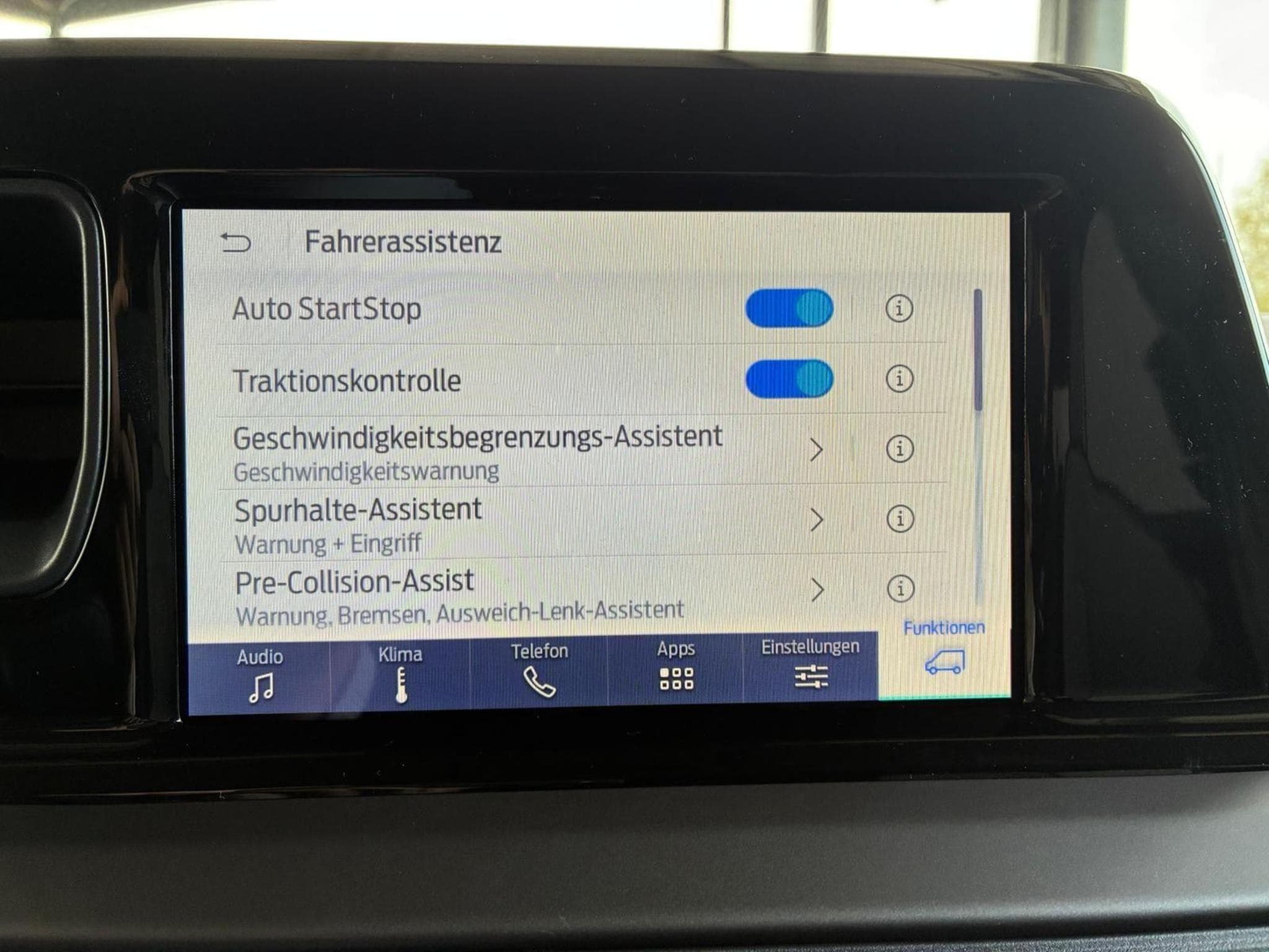 Ford Tourneo Titanium (2026) - Photo 16