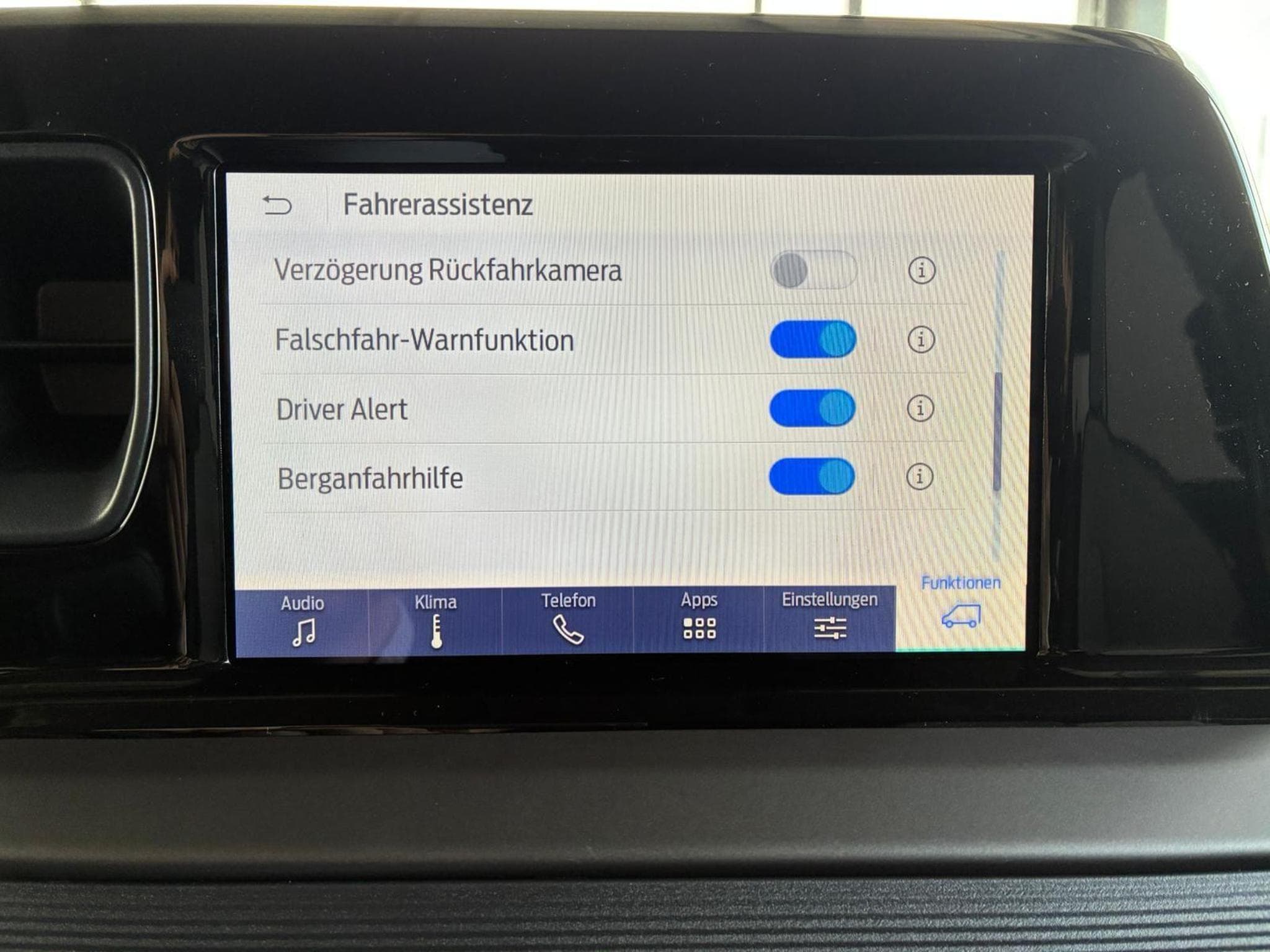 Ford Tourneo Titanium (2026) - Photo 17
