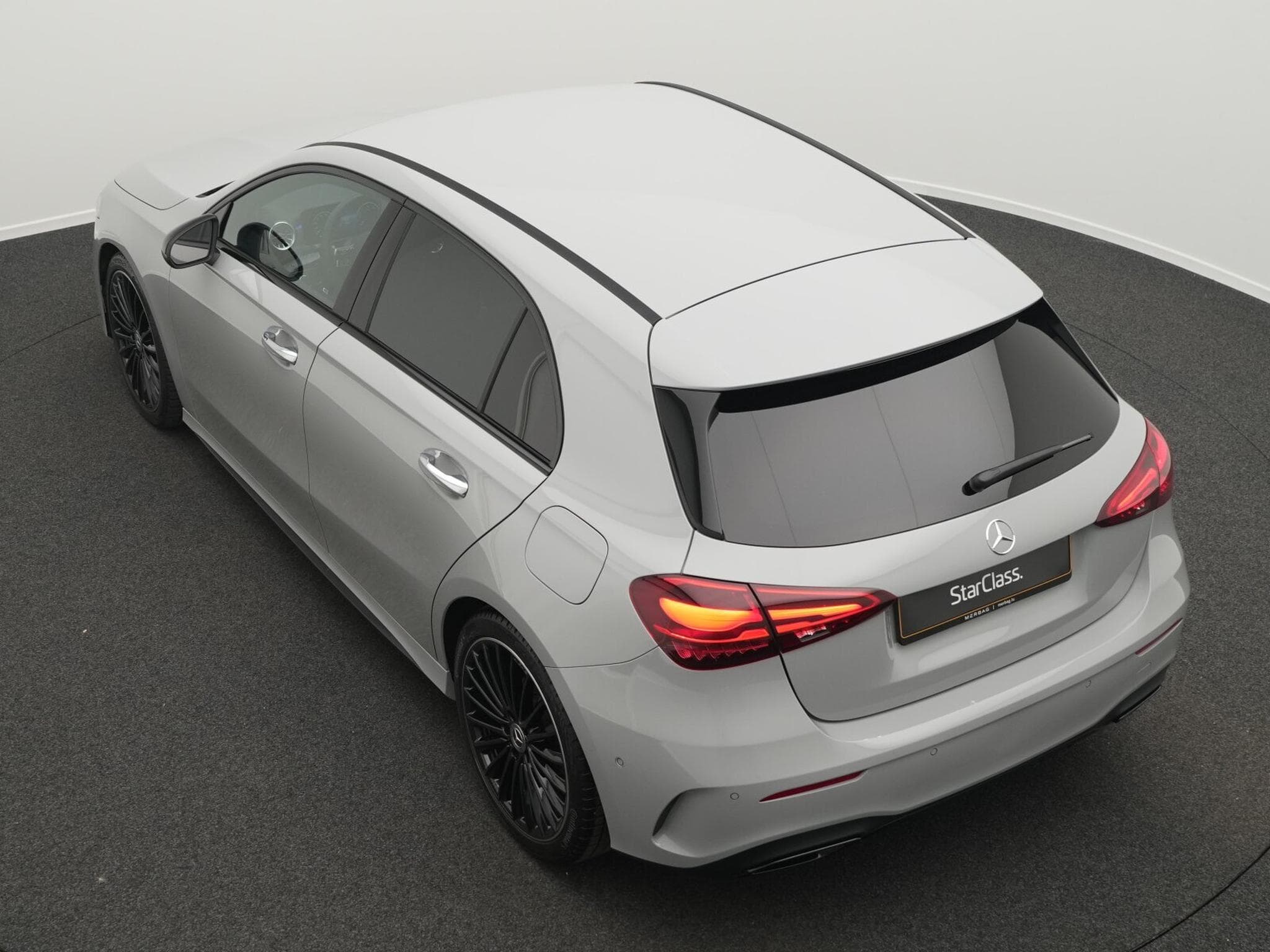 Mercedes A 200 d AMG-Line Multi+AHK+Night+Kamera (2025) - Photo 13