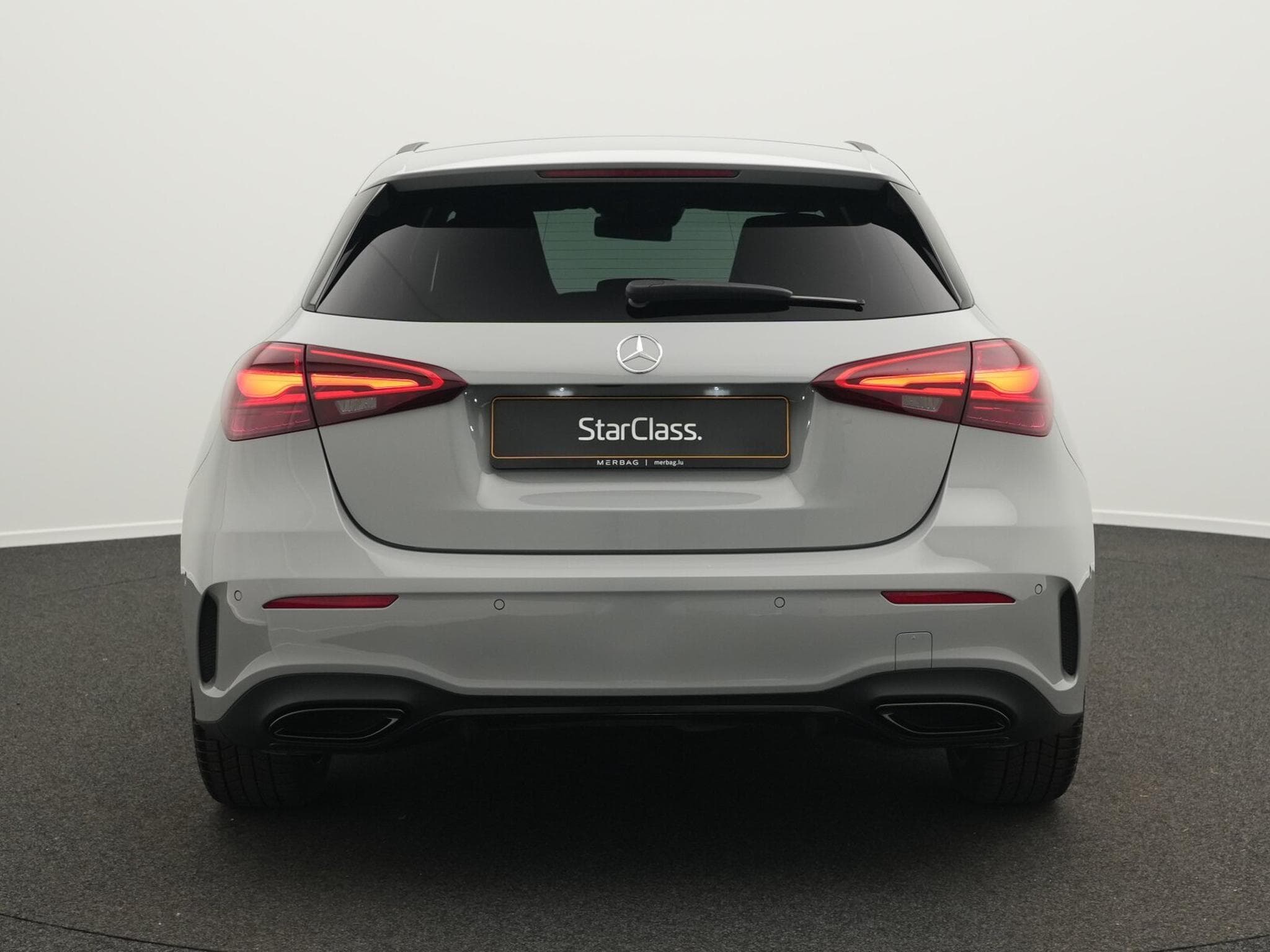 Mercedes A 200 d AMG-Line Multi+AHK+Night+Kamera (2025) - Photo 4