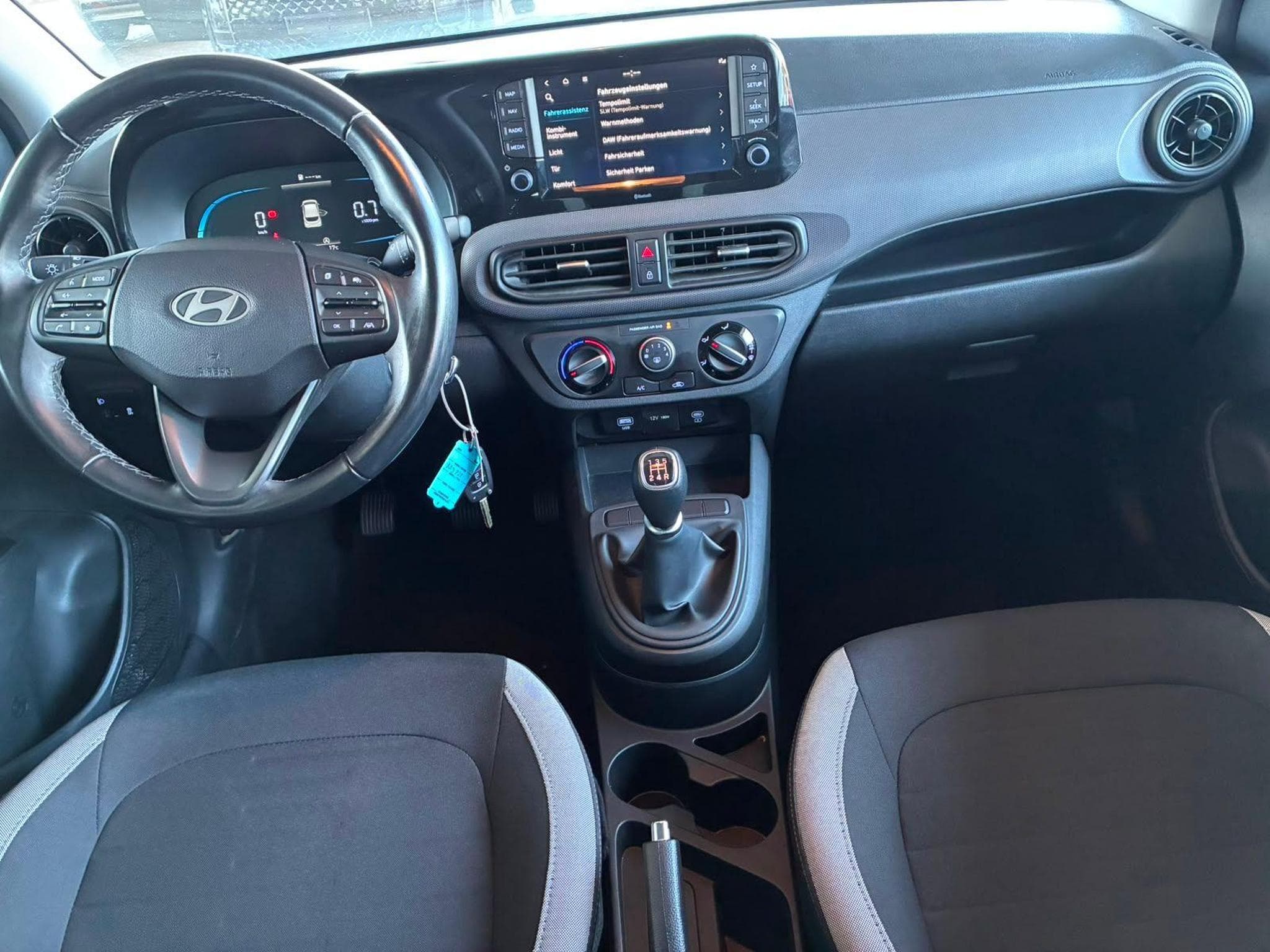 Hyundai i10 Comfort (2025) - Photo 9