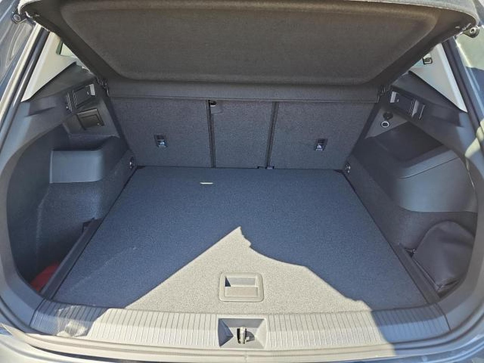 VW Tiguan 2.0 TDI 110 kW Life (2026) - Foto 14