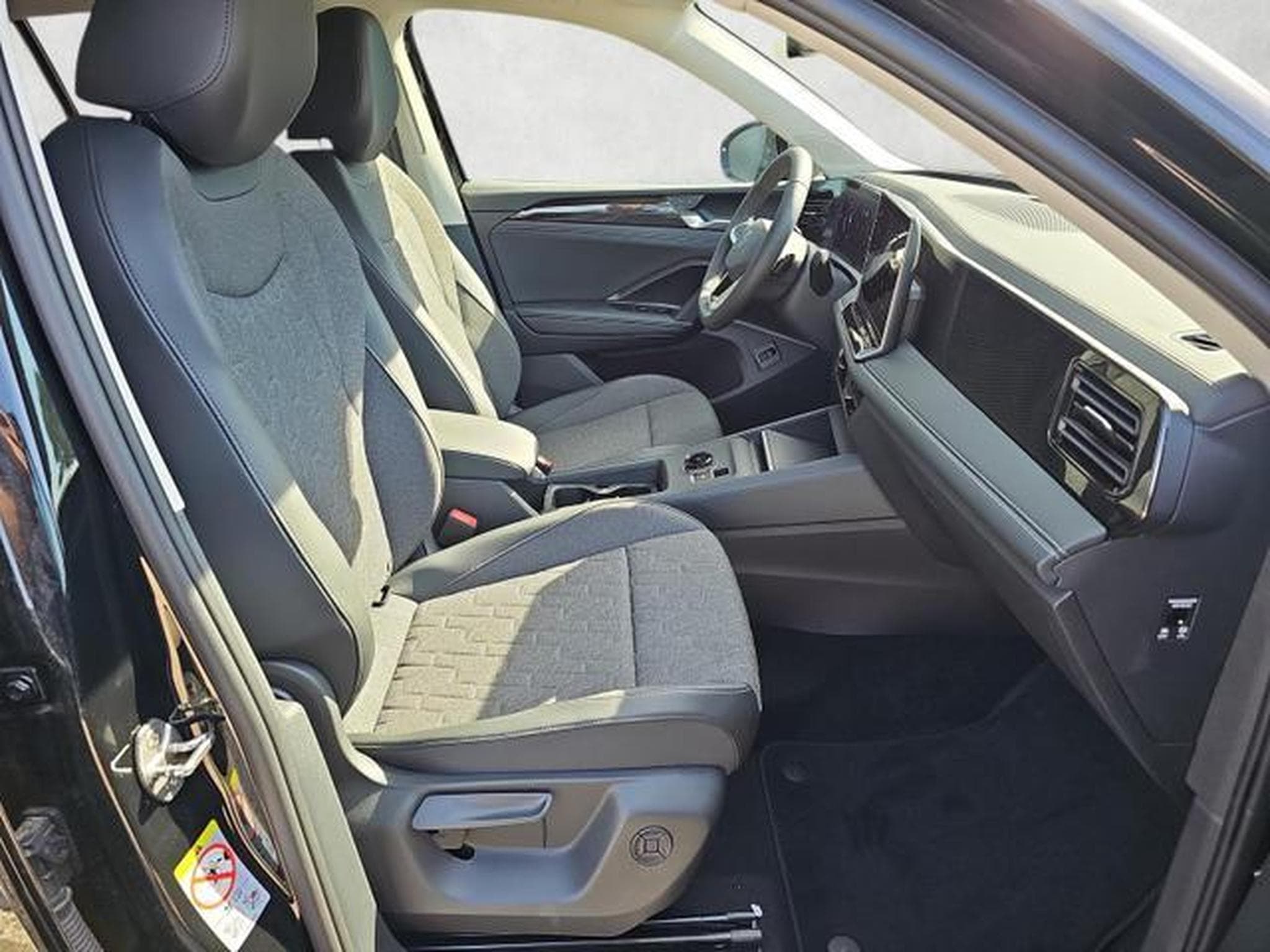 VW Tiguan 2.0 TDI 110 kW Life (2026) - Foto 10
