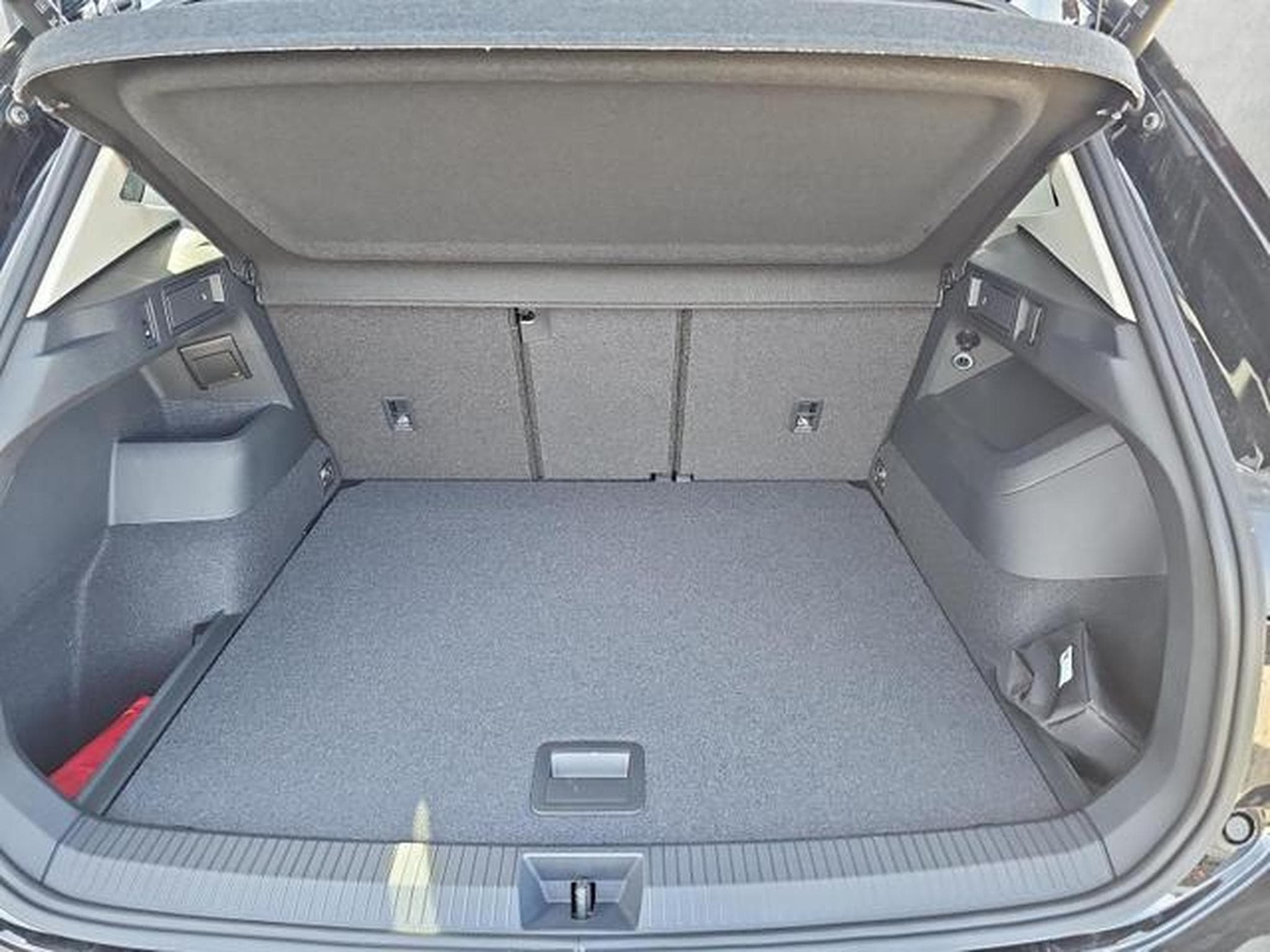 VW Tiguan 2.0 TDI 110 kW Life (2026) - Foto 14