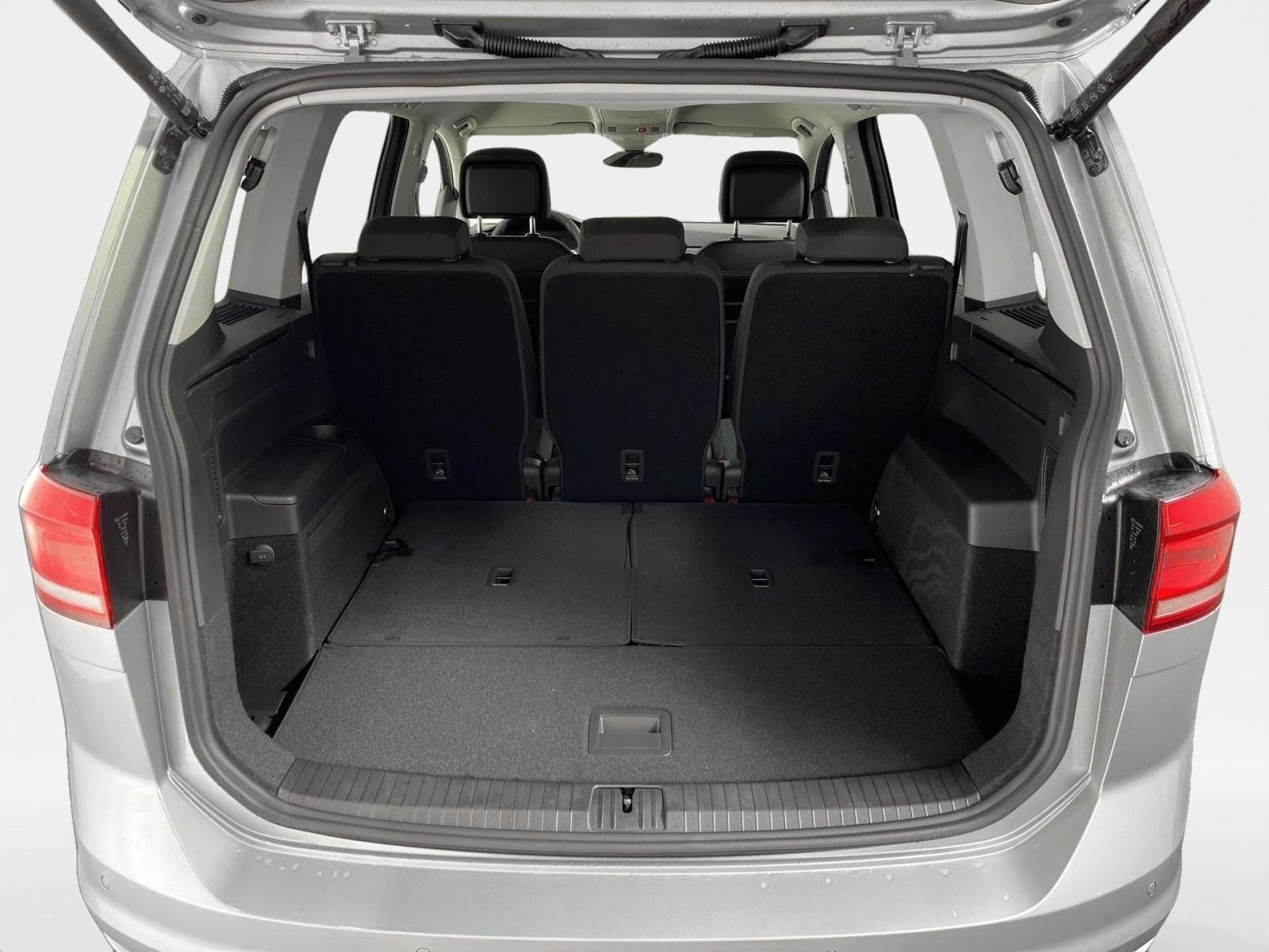 VW Touran Comfortline Edition (2026) - Foto 10