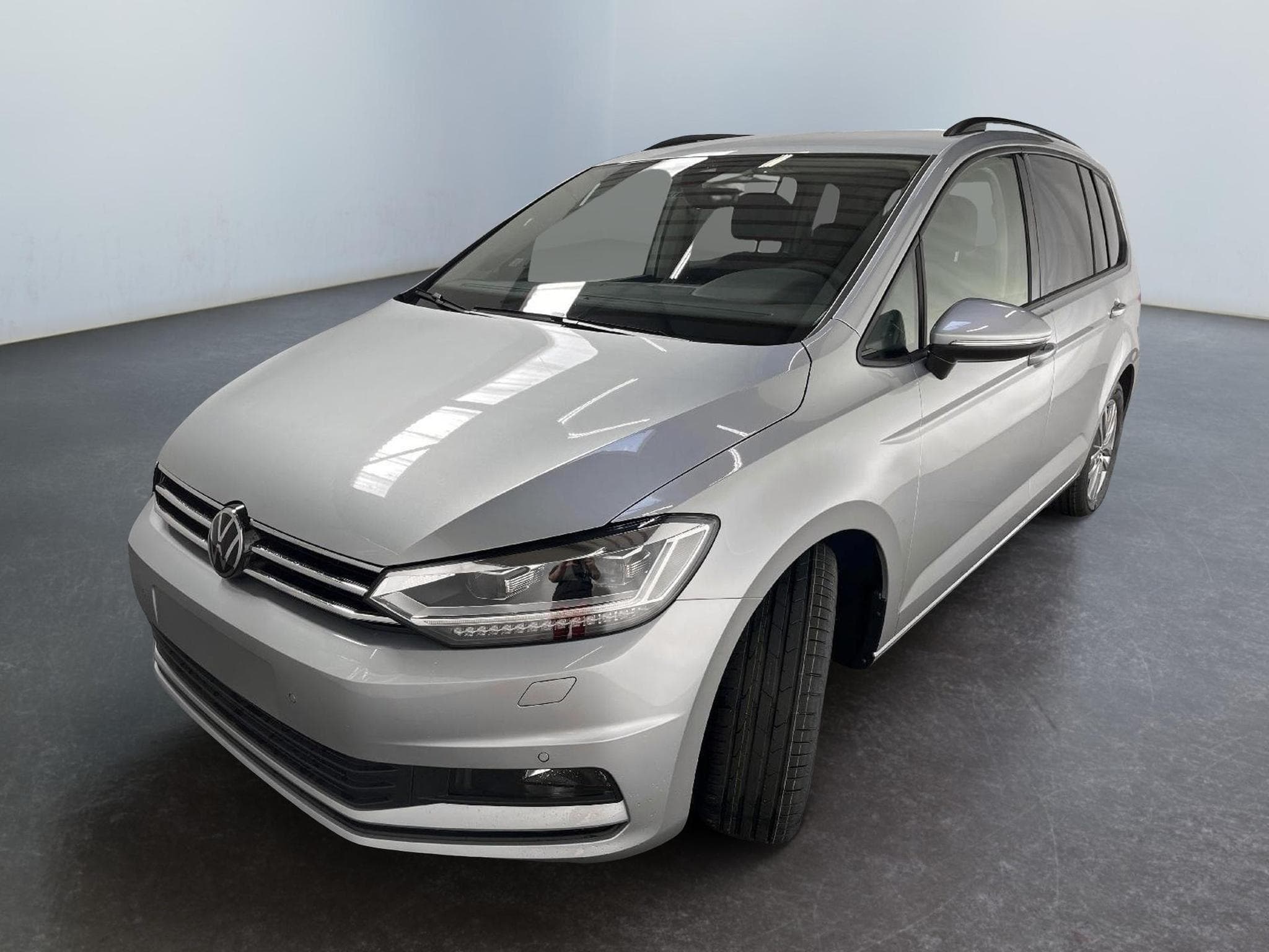 VW Touran Comfortline Edition (2026) - Foto 2