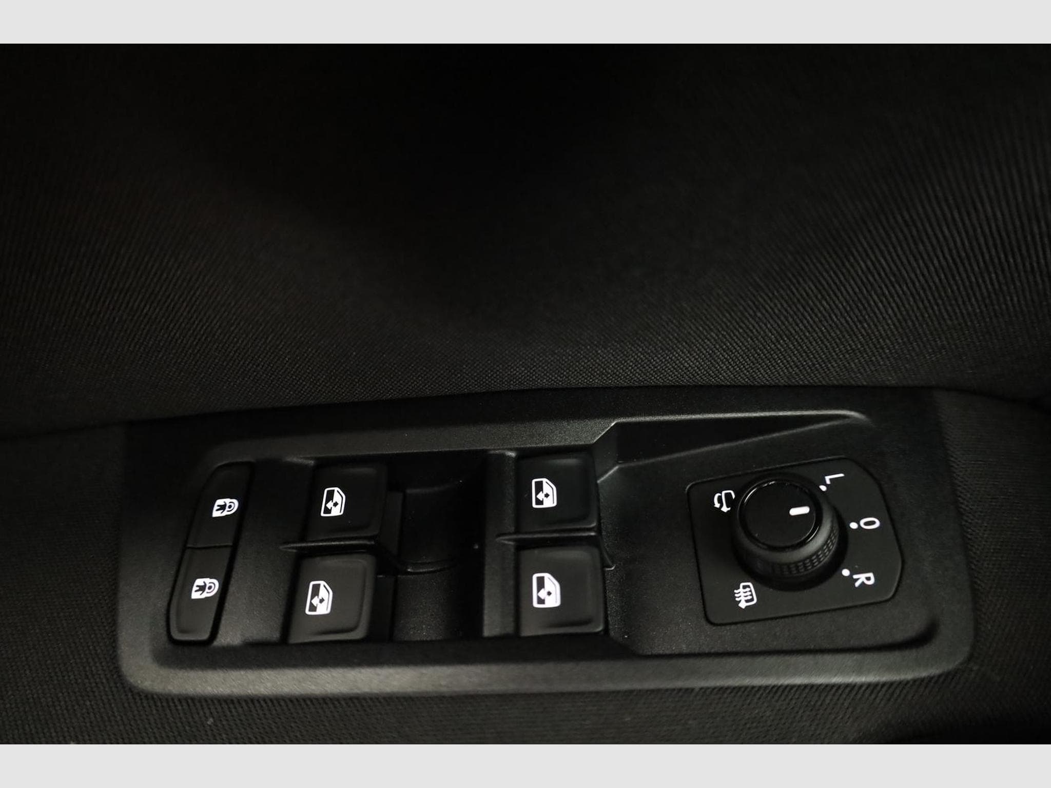 VW Touran Comfortline BMT/Start-Stopp (2026) - Foto 7