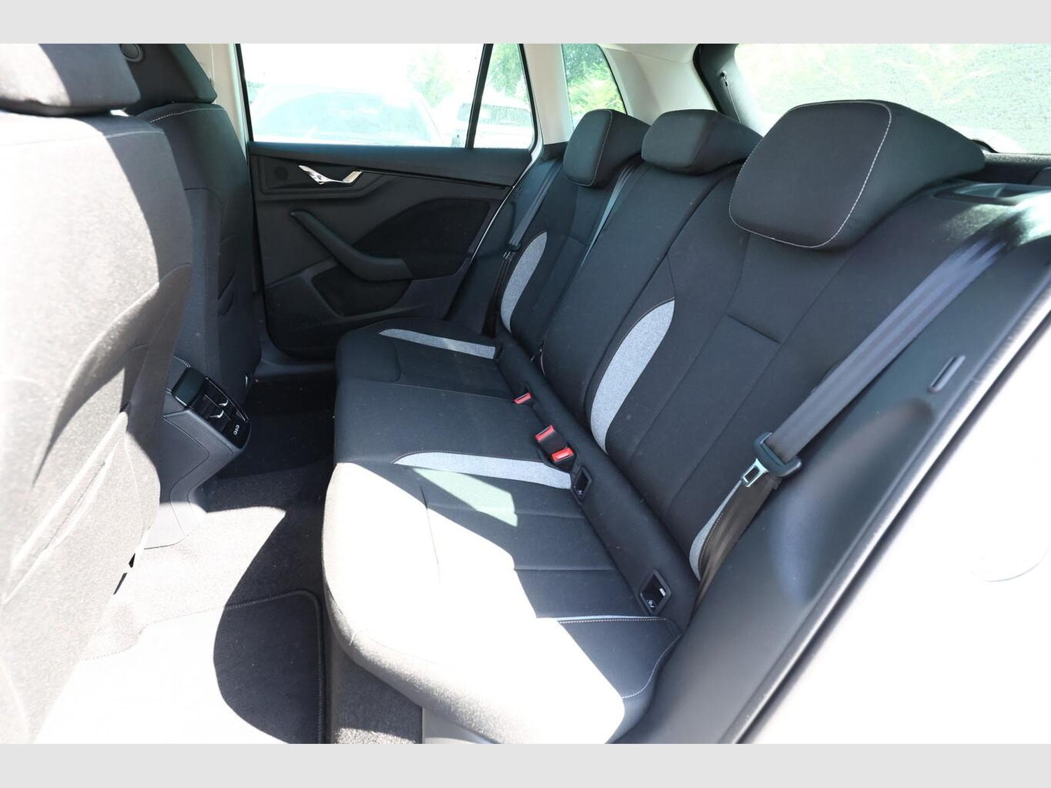 Skoda Kamiq Selection (2026) - Foto 10