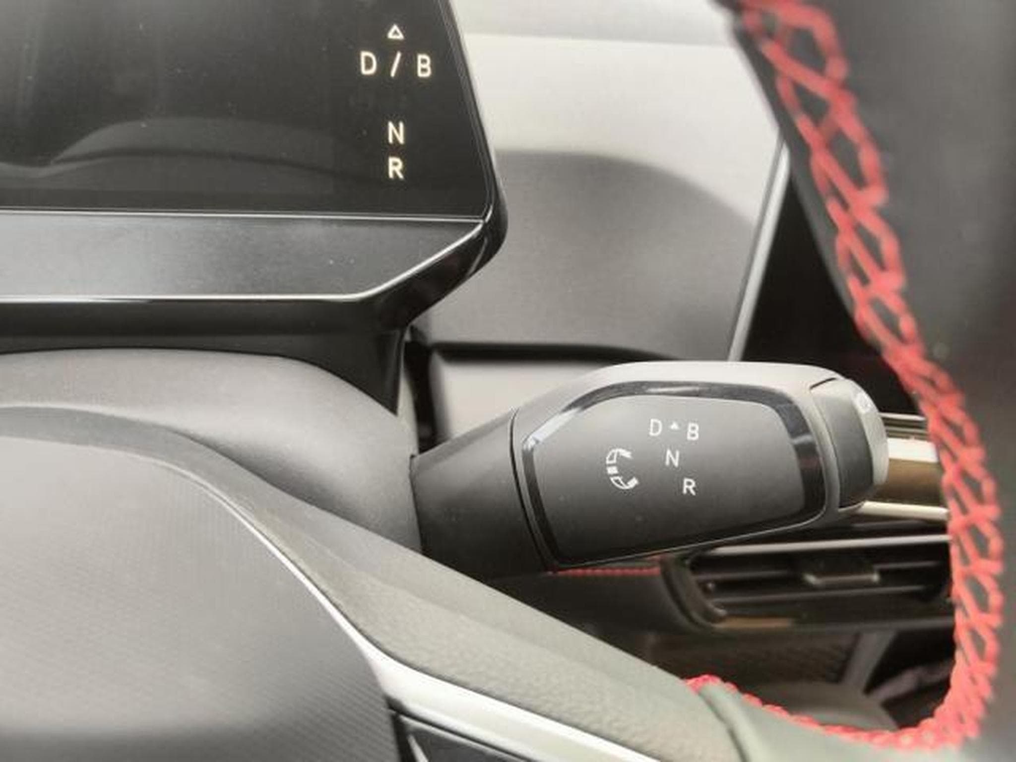 VW ID.3 GTX (2025) - Foto 6