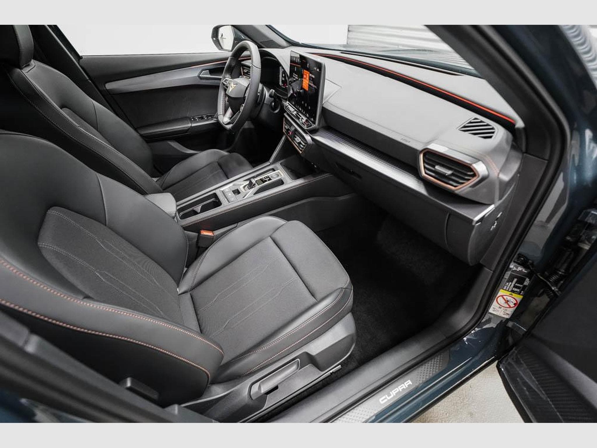 Cupra Formentor 2,0 TSI DSG (2026) - Foto 21