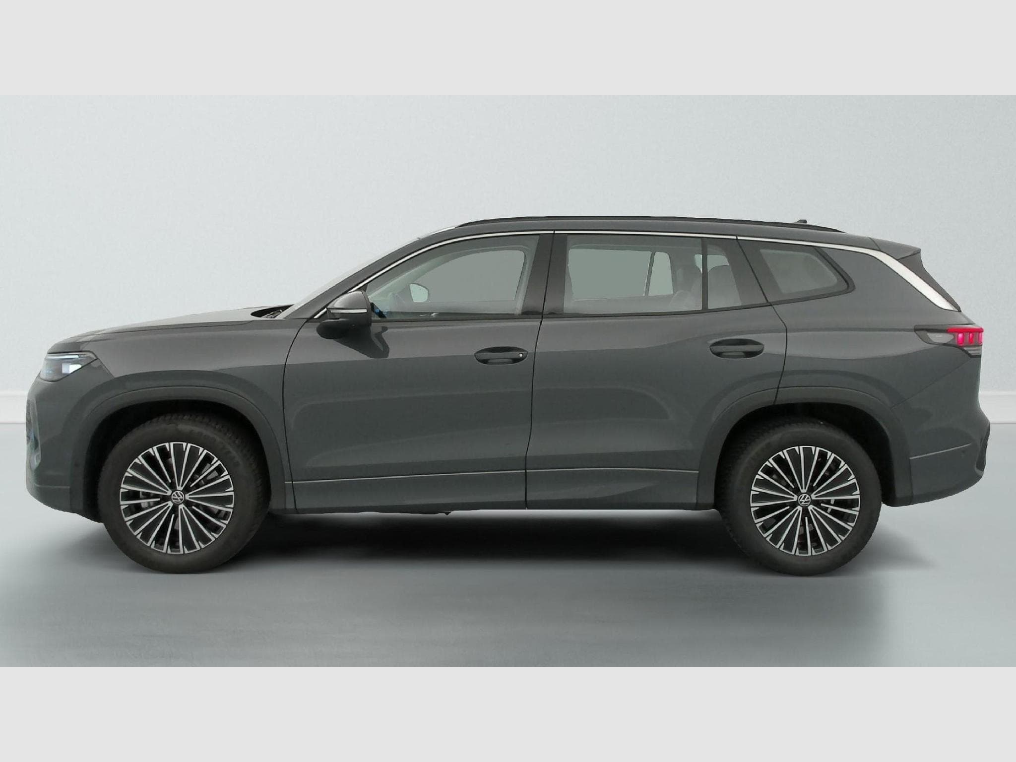 VW Tayron Life Plus 7pl (2025) - Photo 4