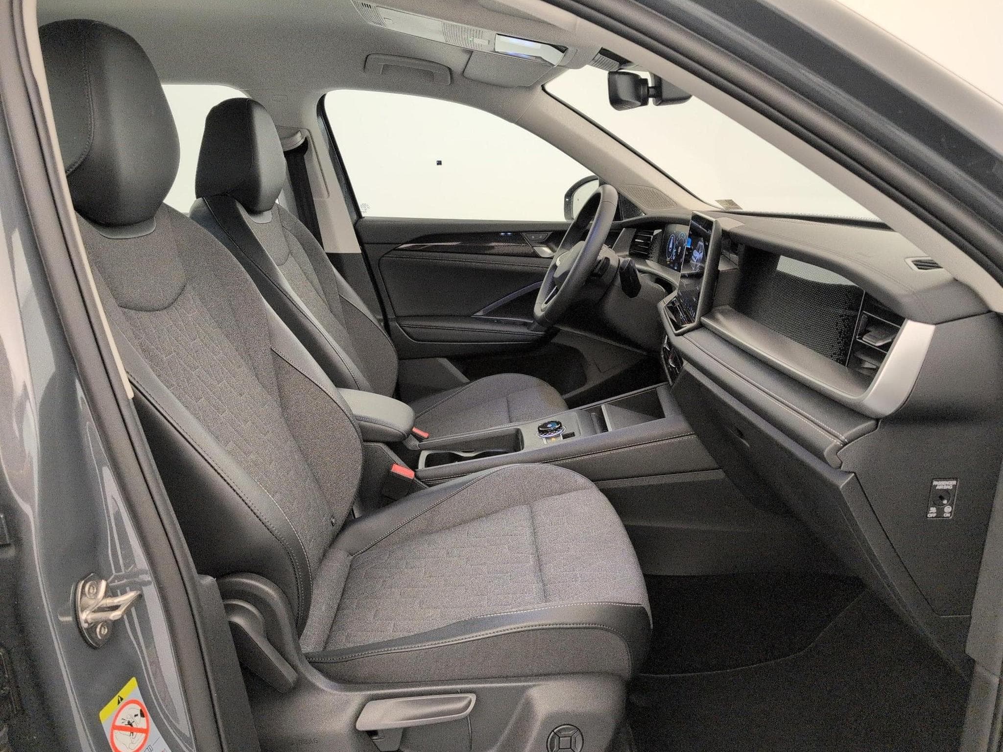 VW Tayron Life Plus 7pl (2025) - Photo 9