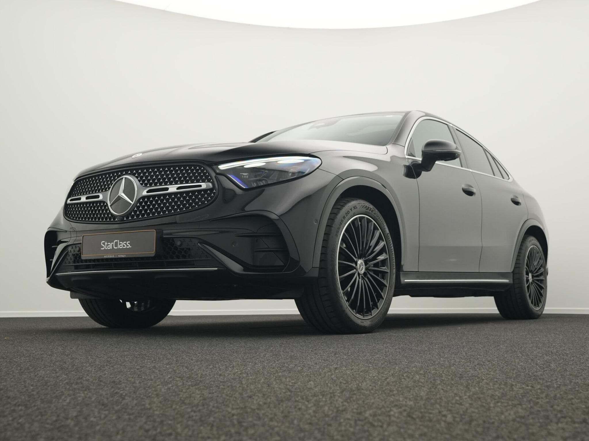 Mercedes GLC 300 4M Cpe (2023) - Photo 10